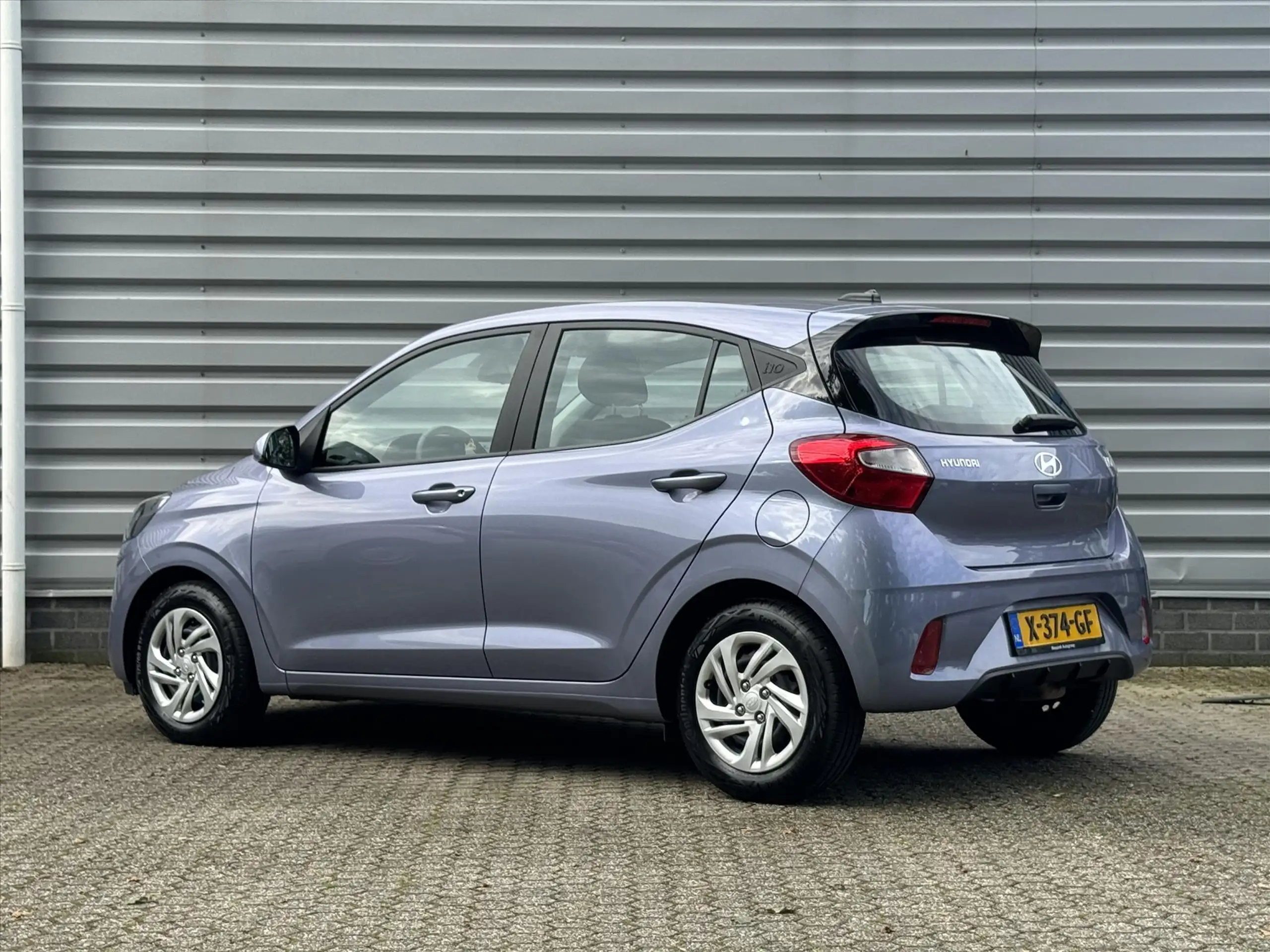 Hyundai - i10