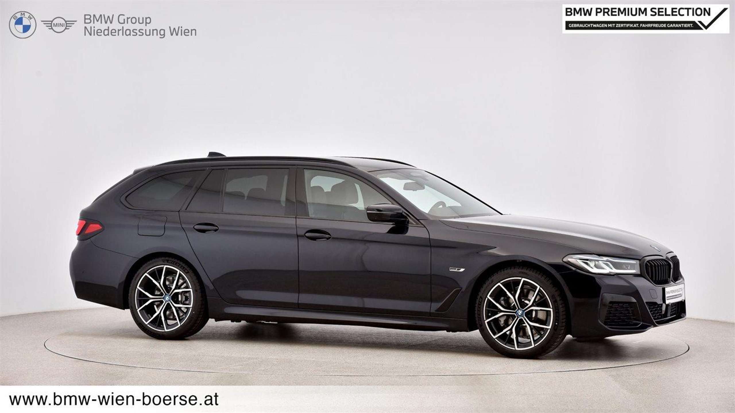 BMW - 530