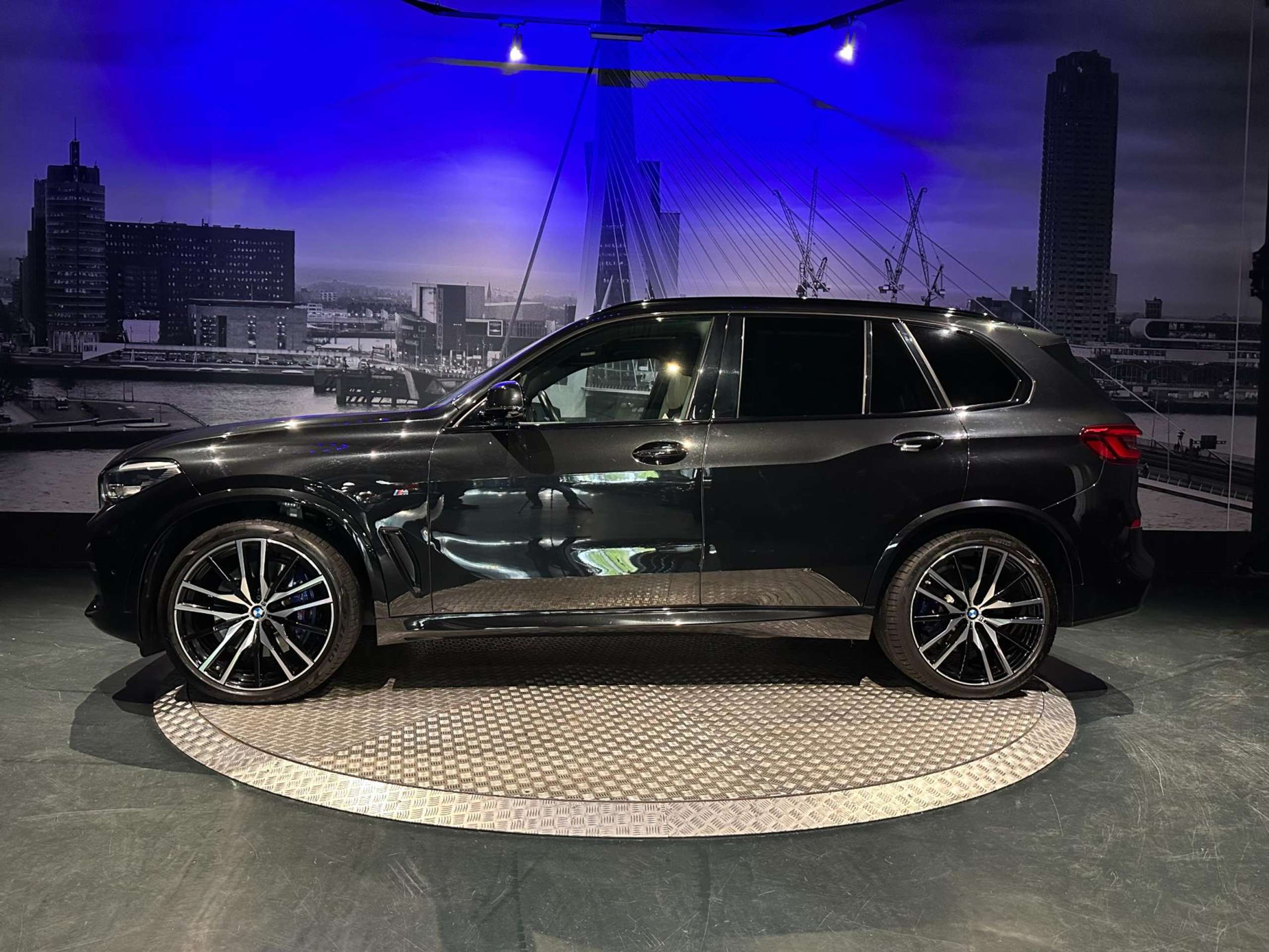 BMW - X5