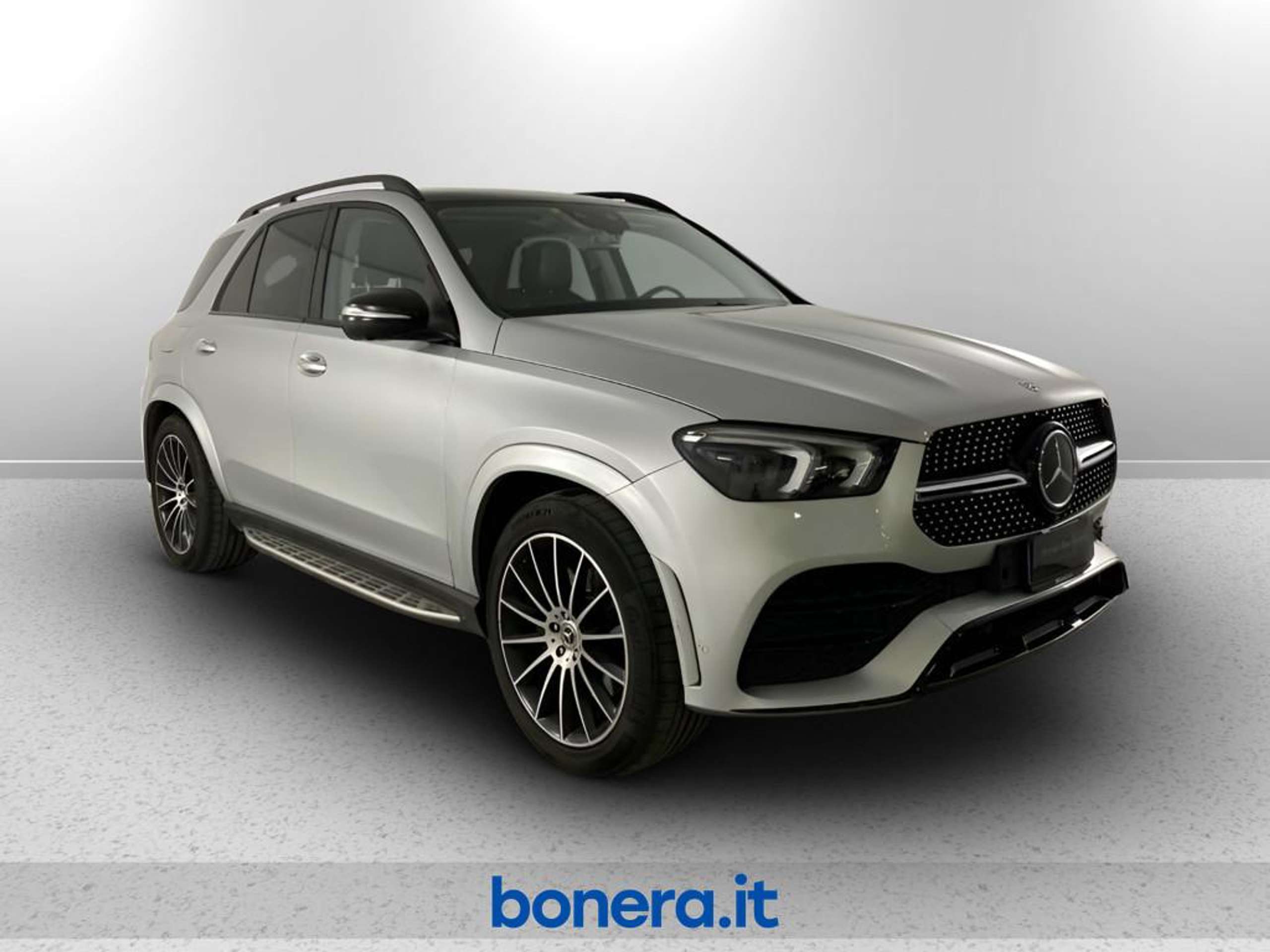 Mercedes-Benz - GLE 300