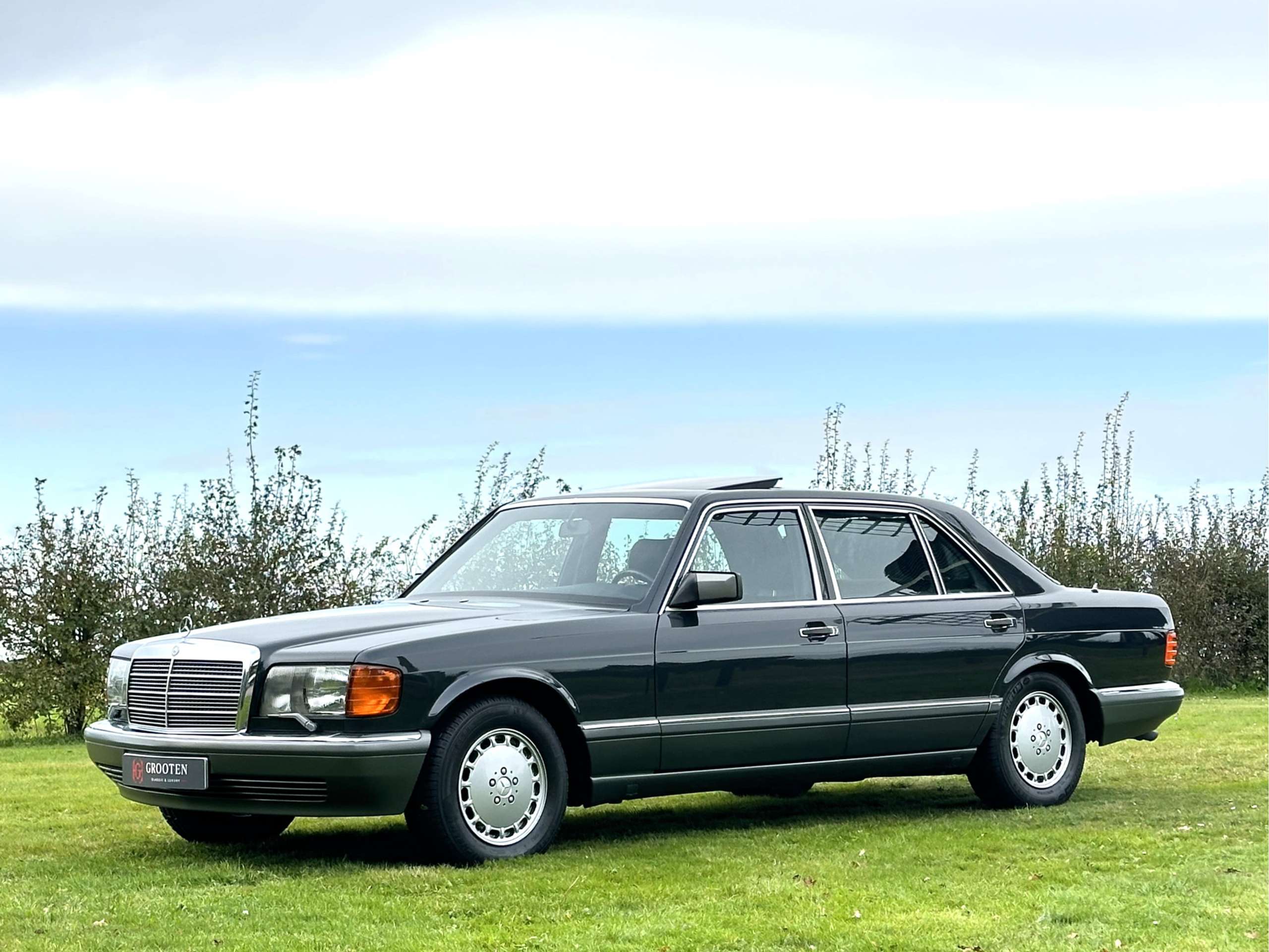 Mercedes-Benz S 560 1990