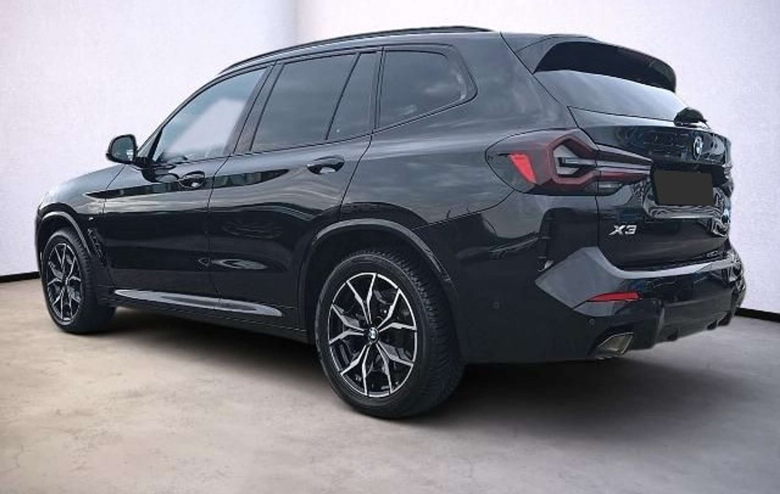 BMW - X3