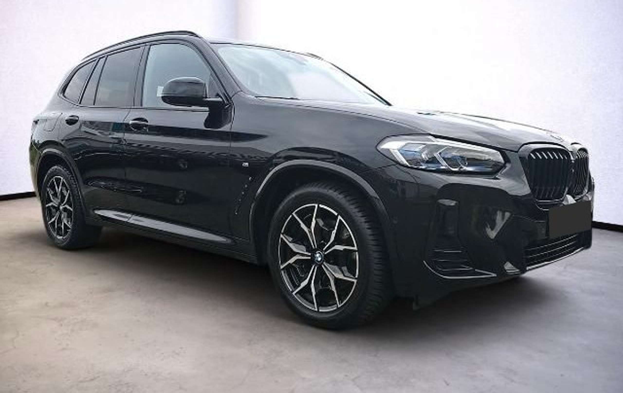 BMW - X3