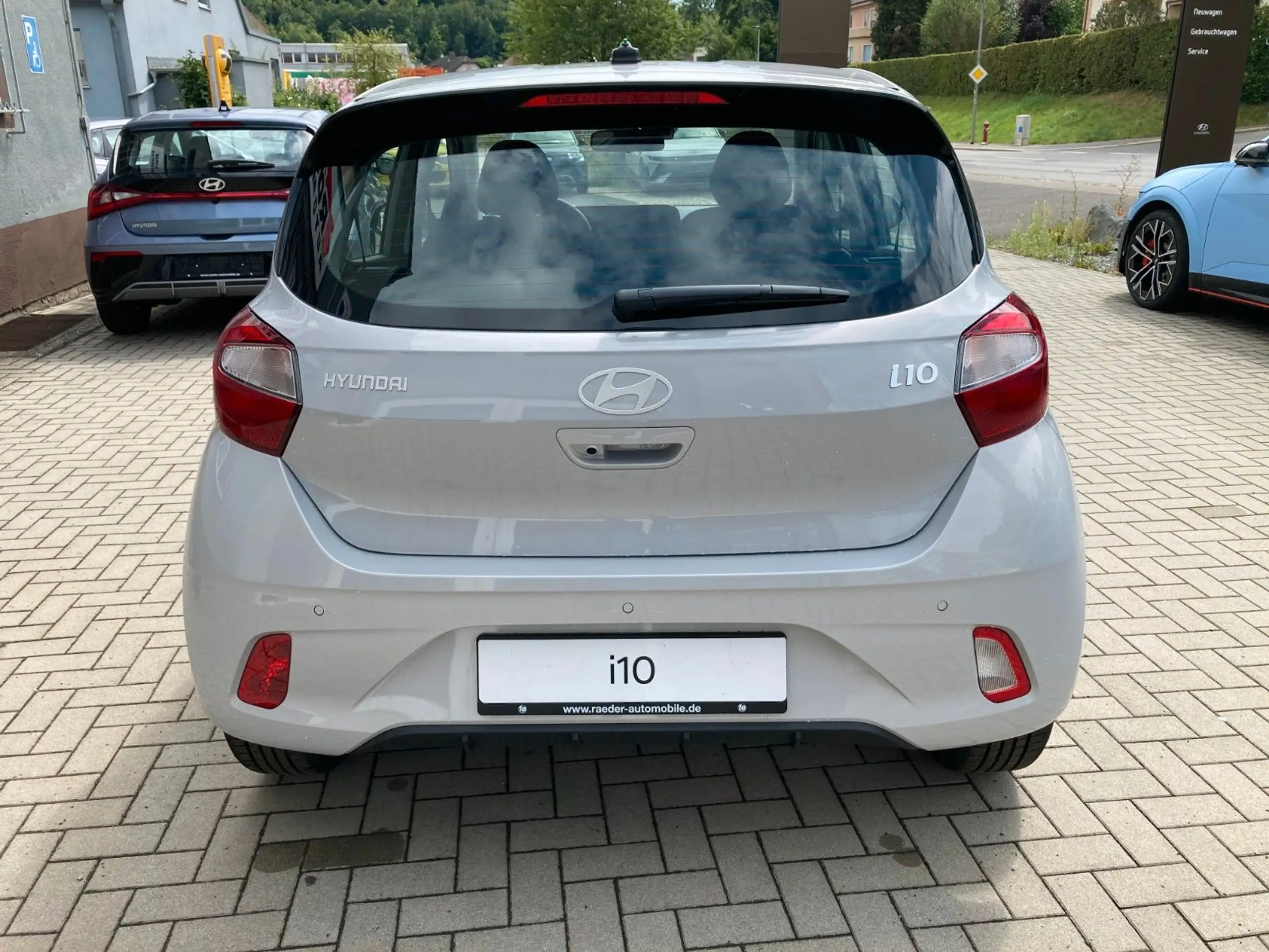 Hyundai - i10