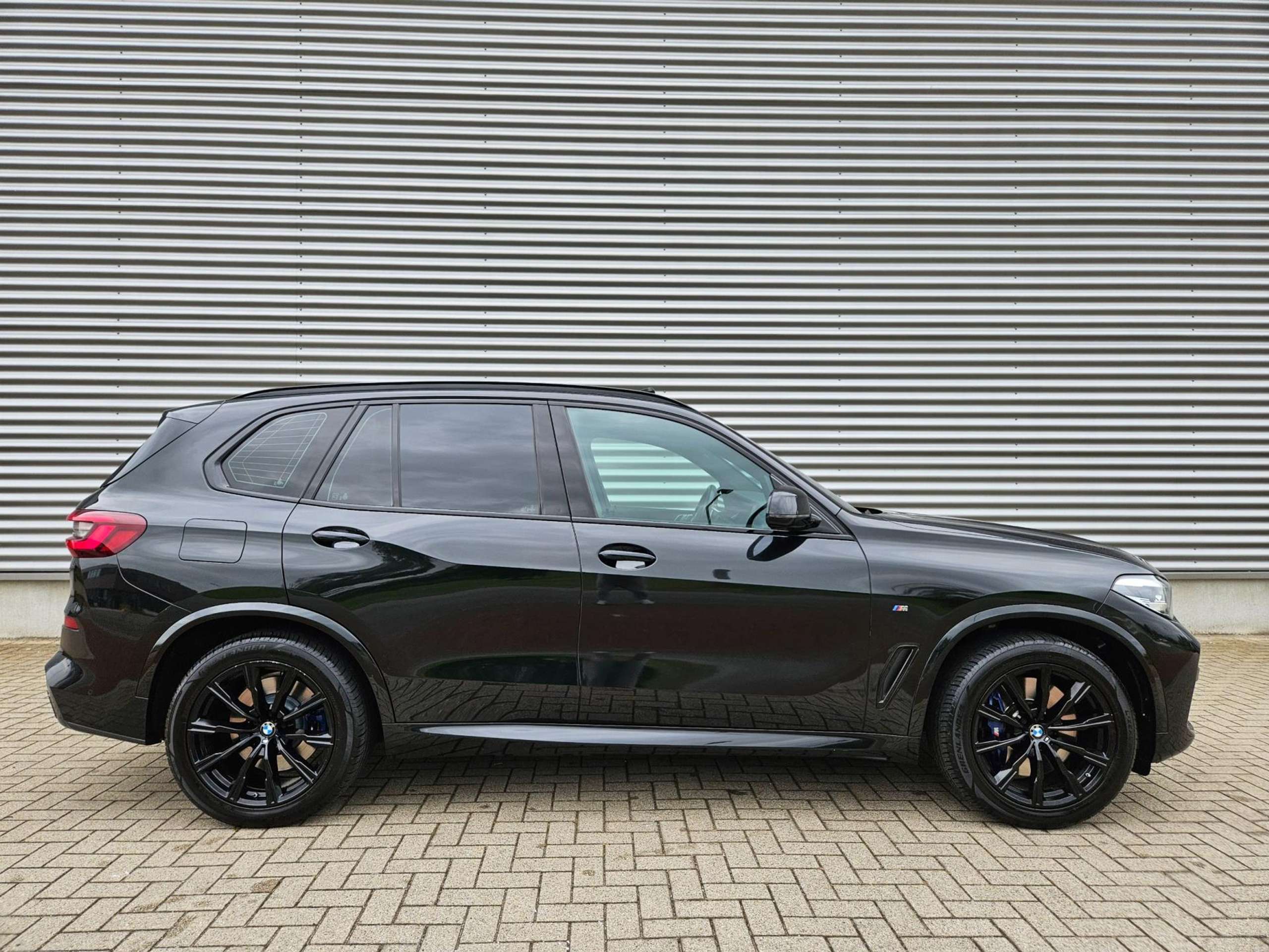 BMW - X5