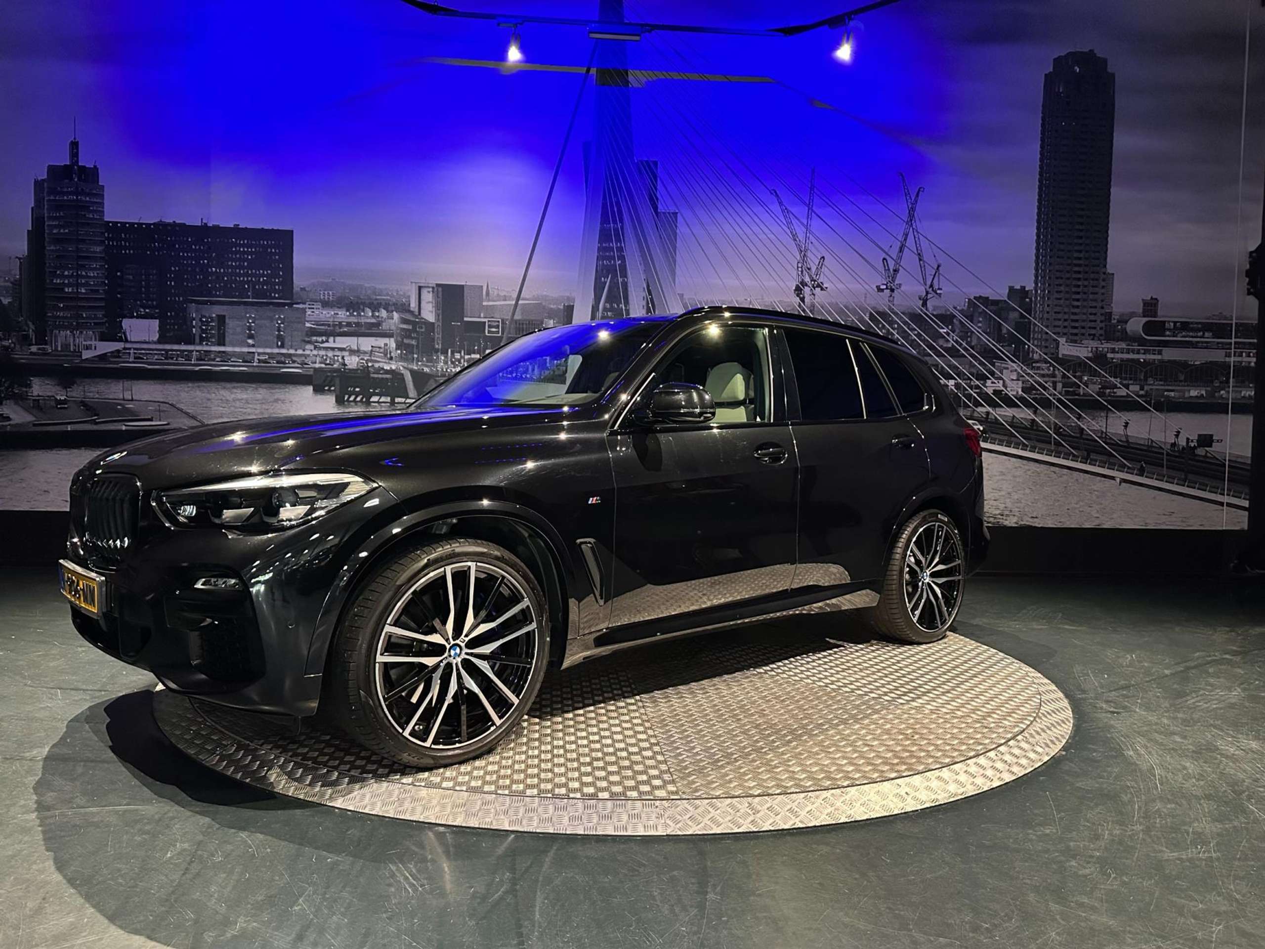 BMW - X5