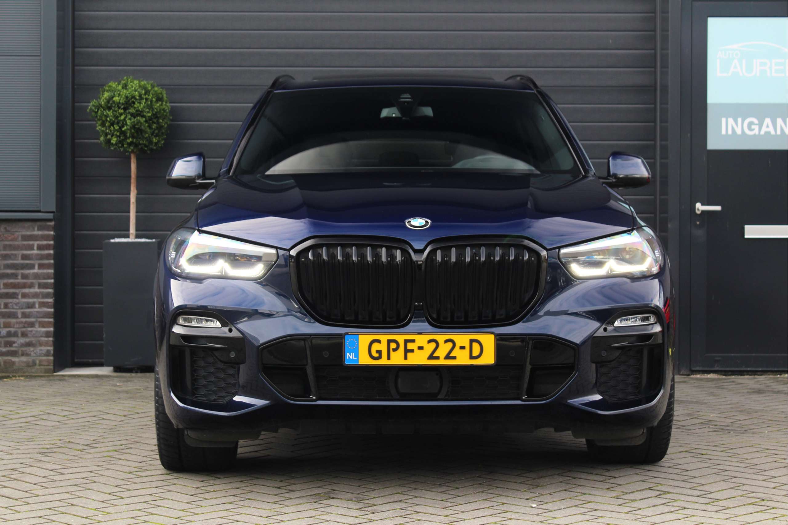 BMW - X5