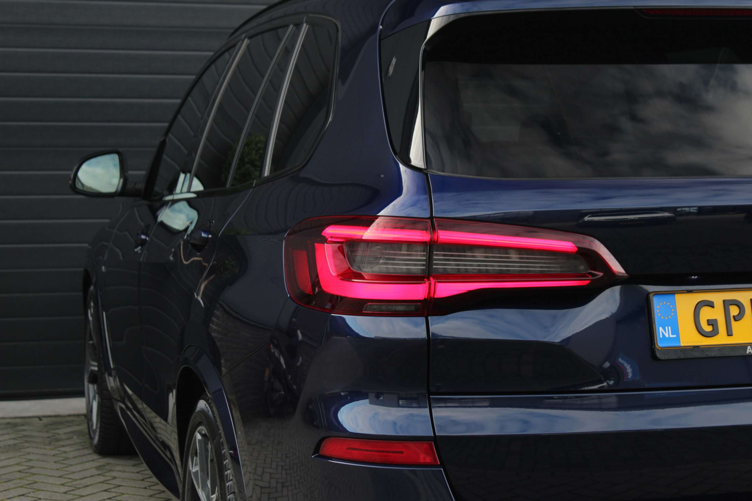 BMW - X5