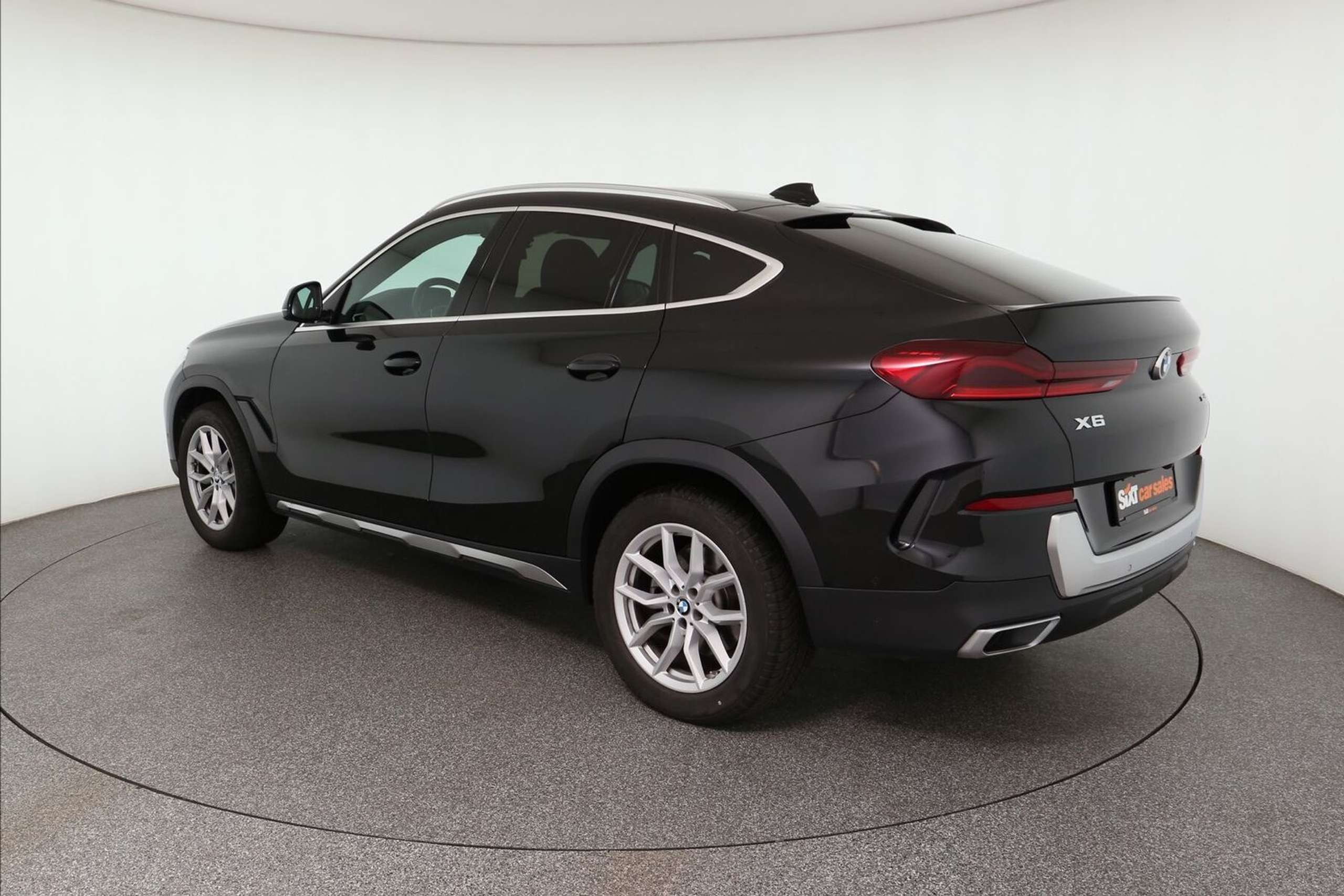 BMW - X6