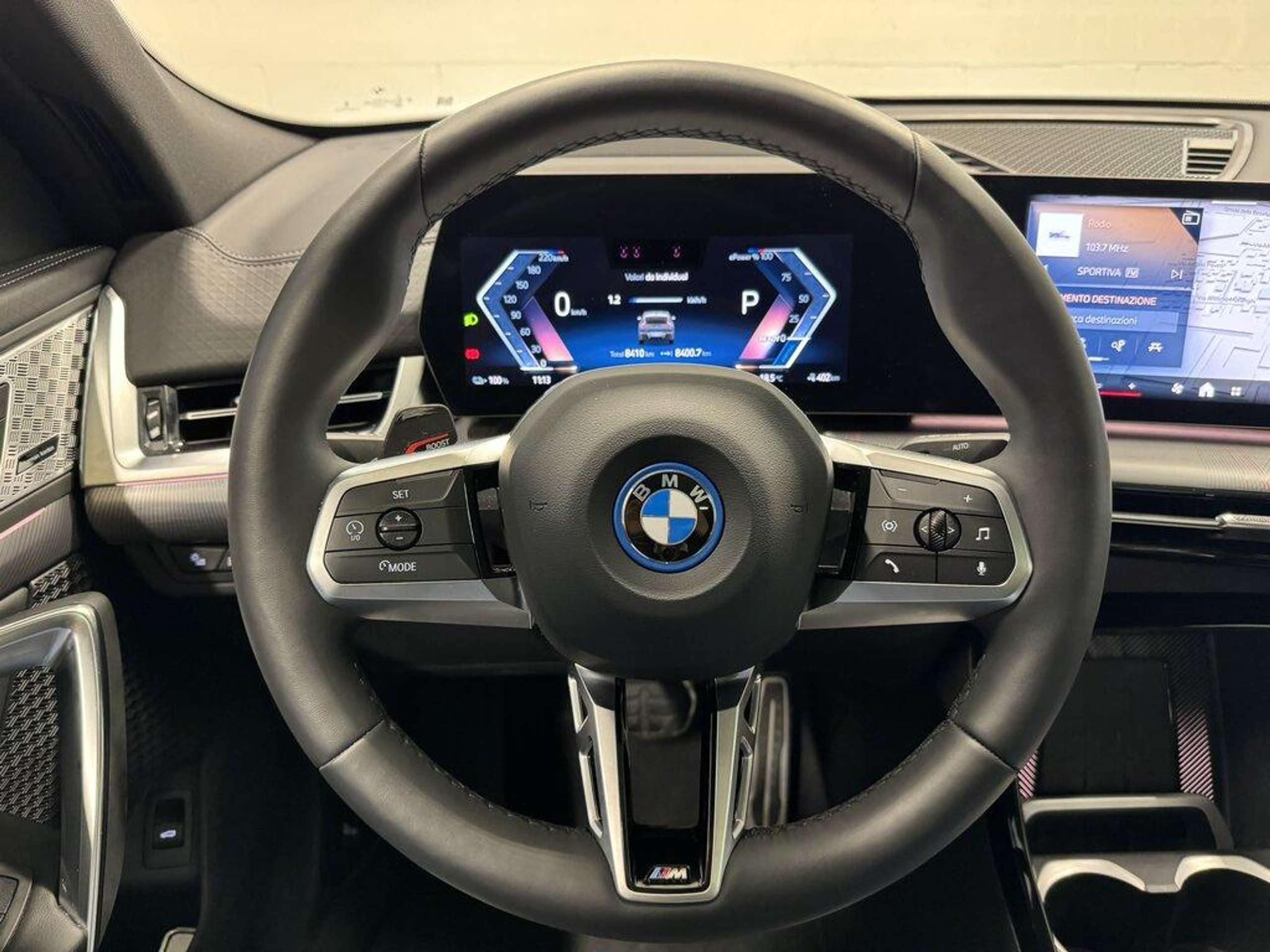 BMW - iX2