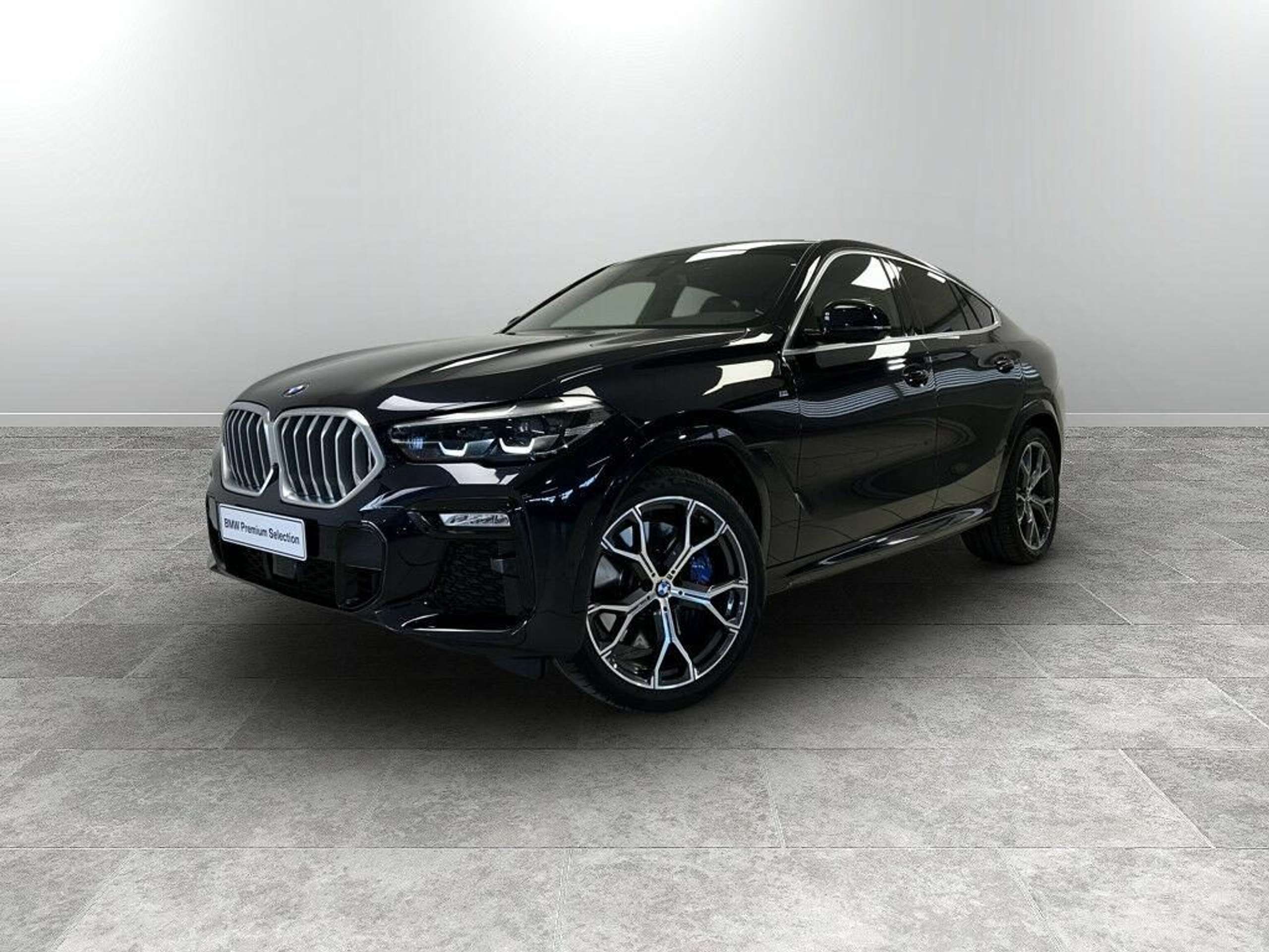 BMW - X6