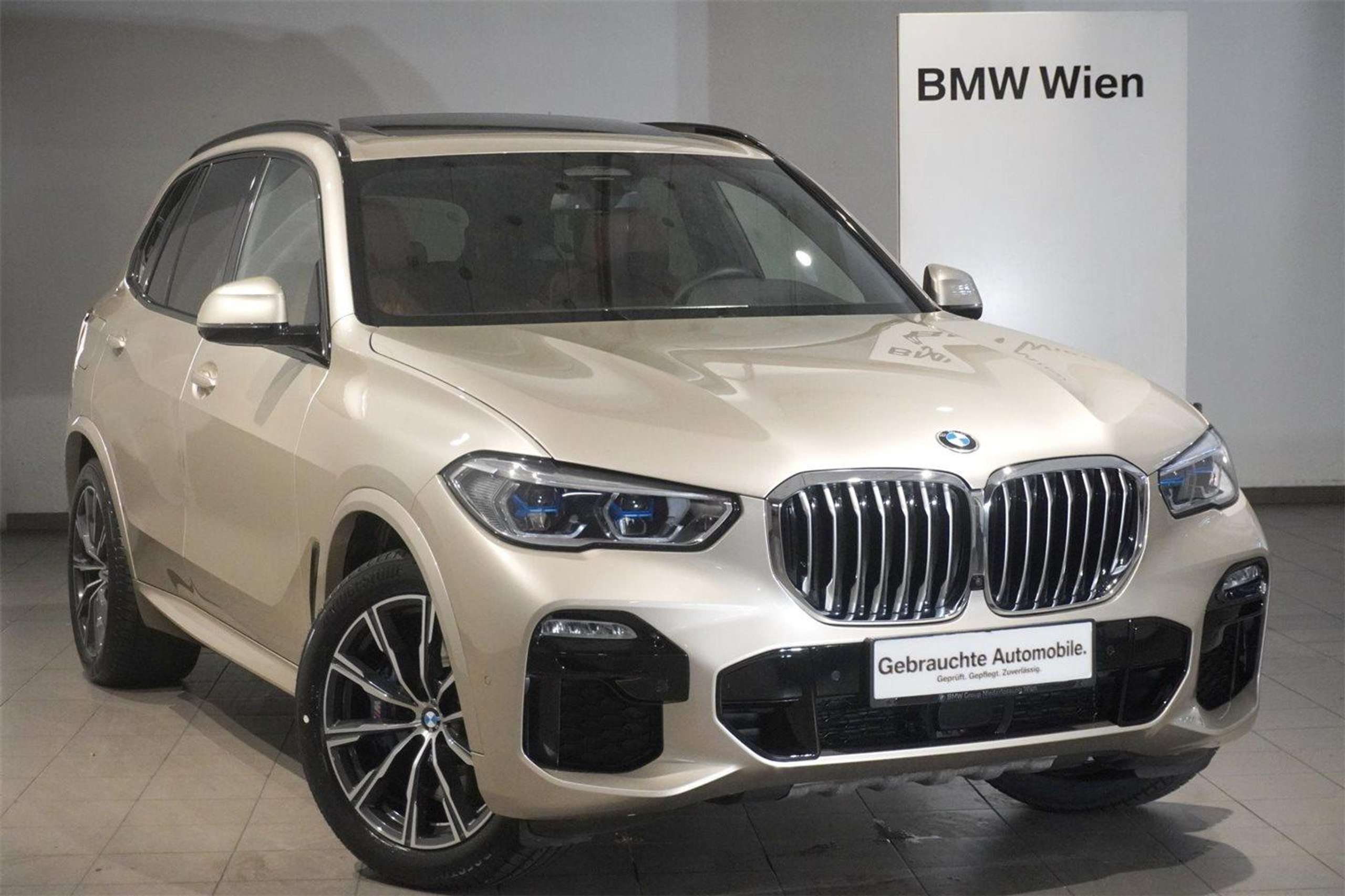 BMW X5 2019