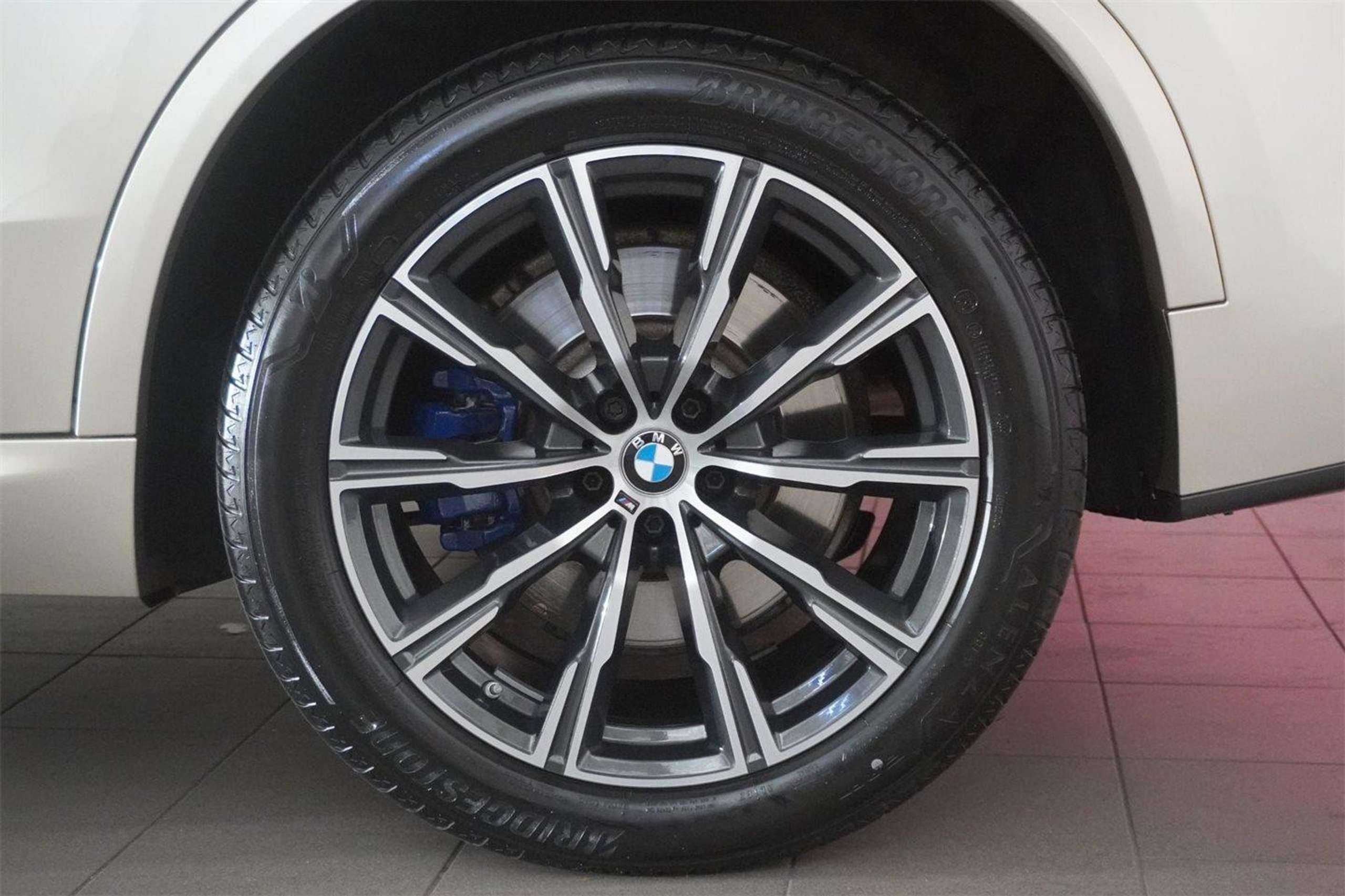 BMW - X5