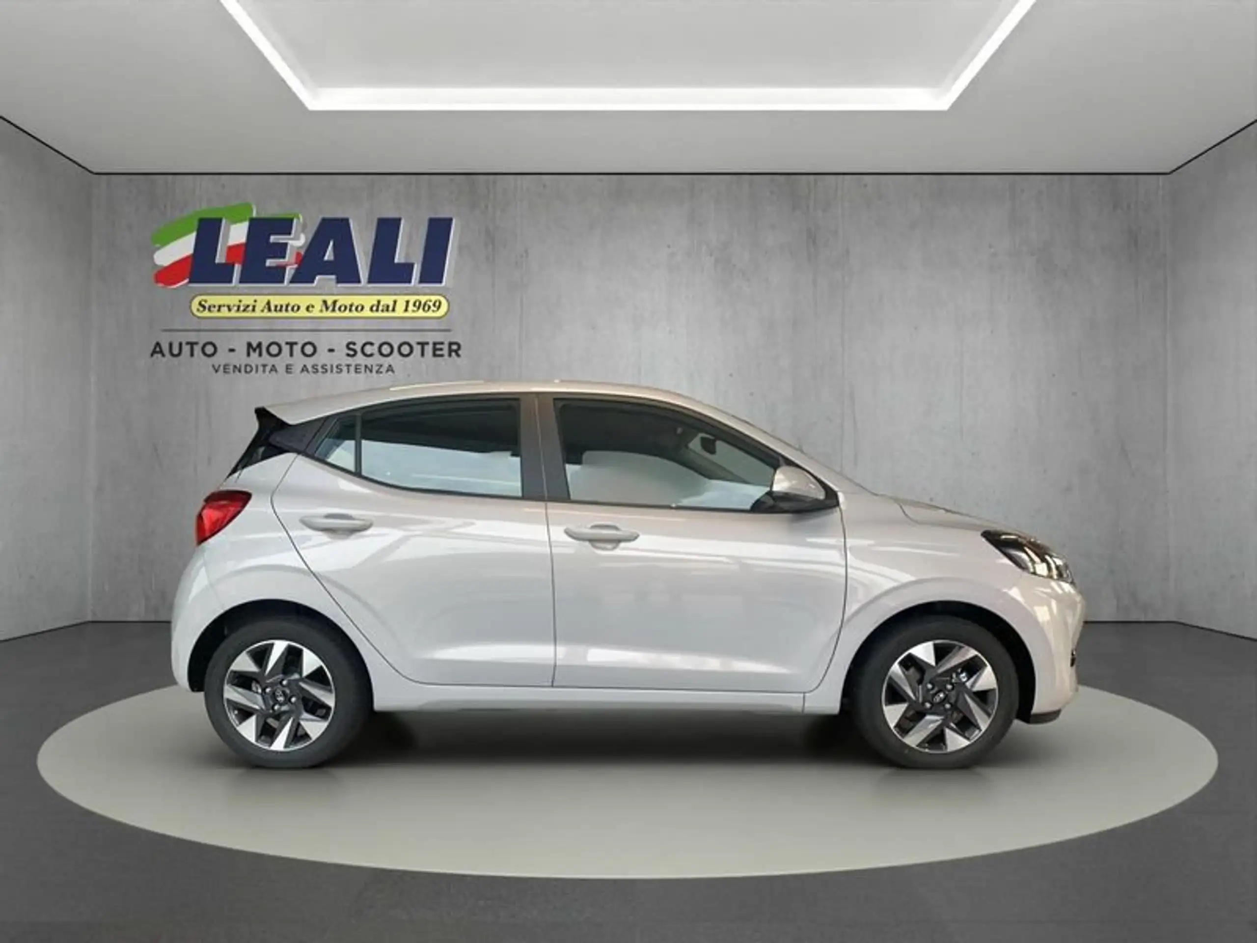 Hyundai - i10