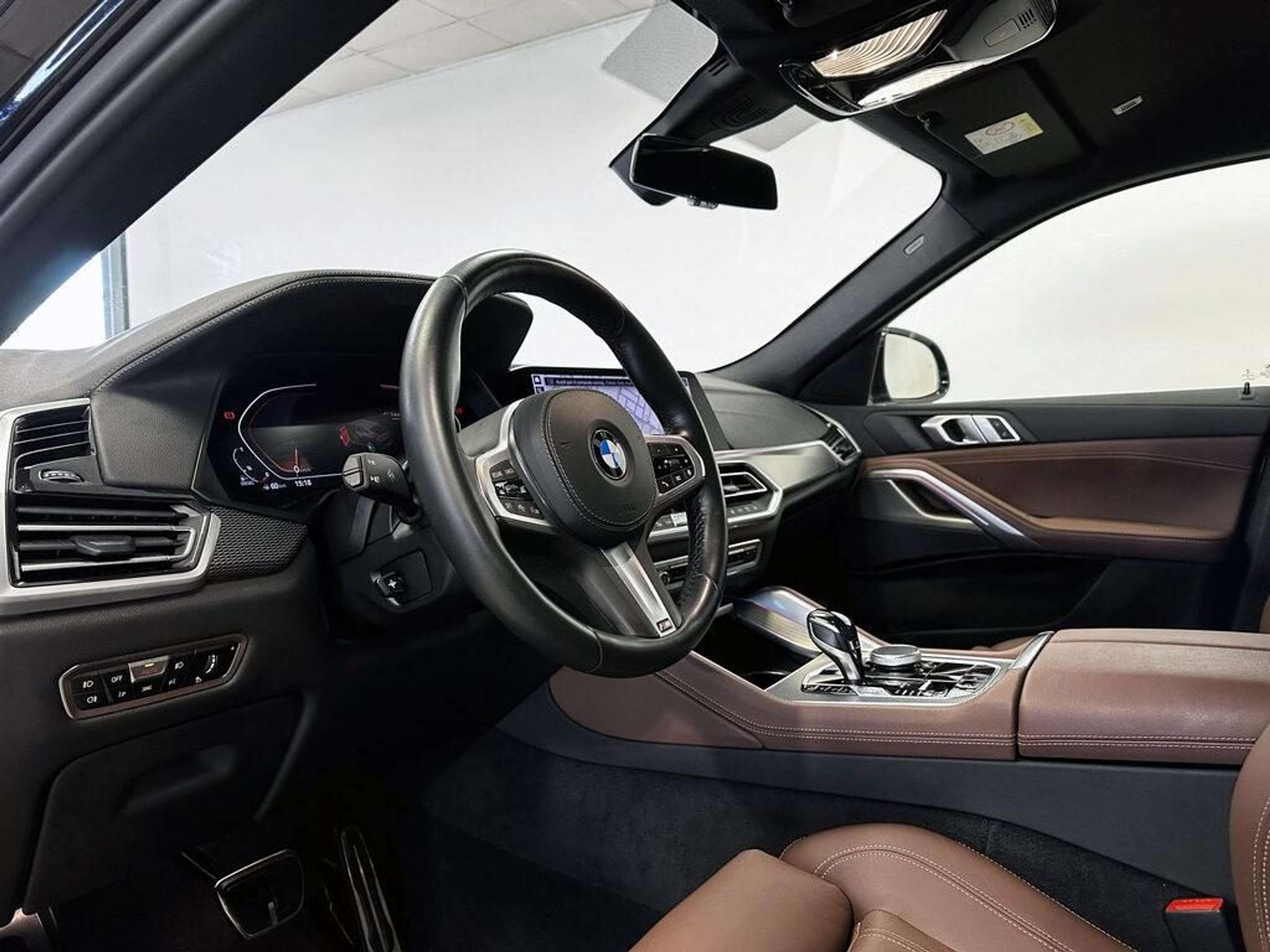 BMW - X6