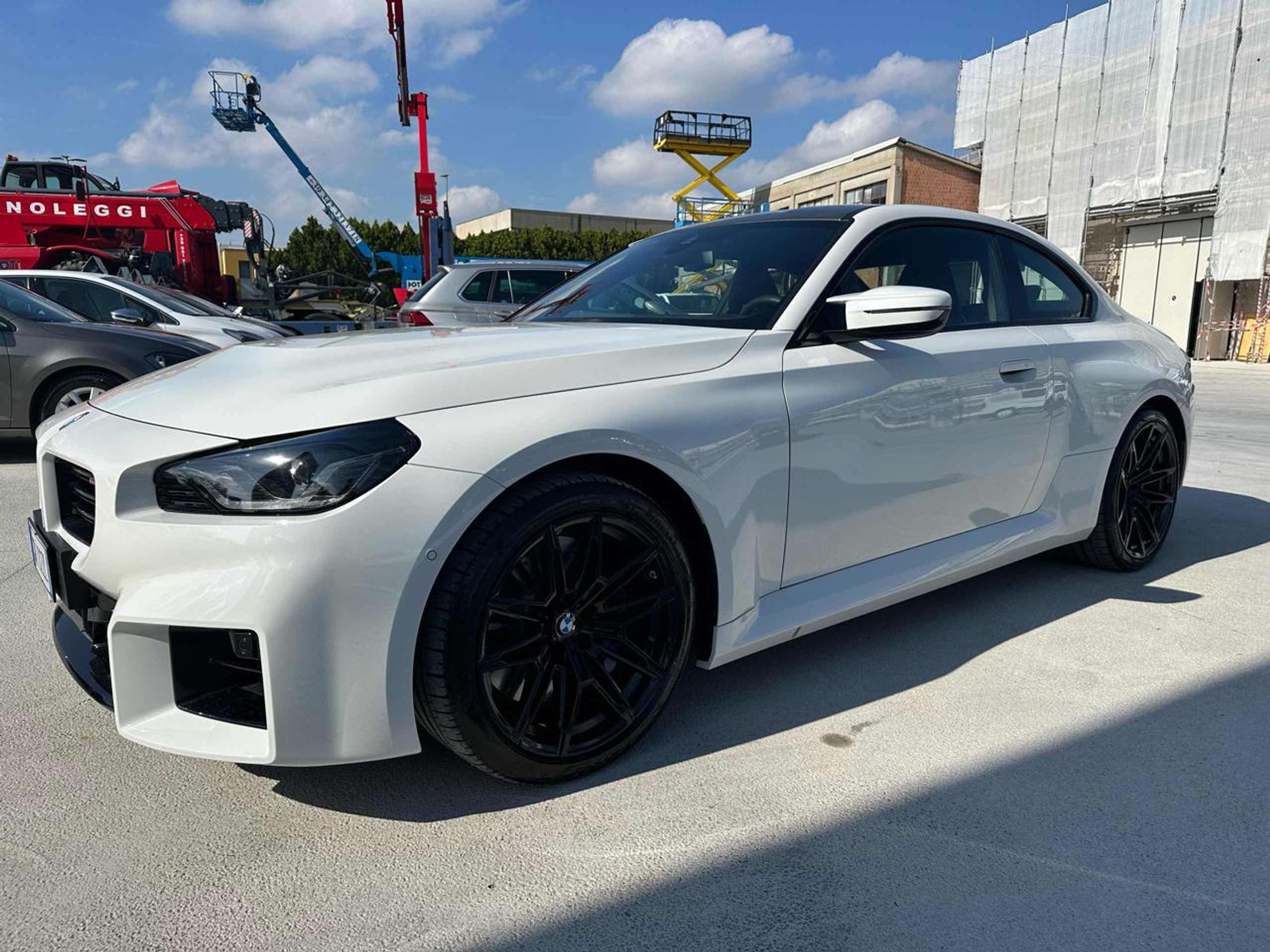 BMW - M2