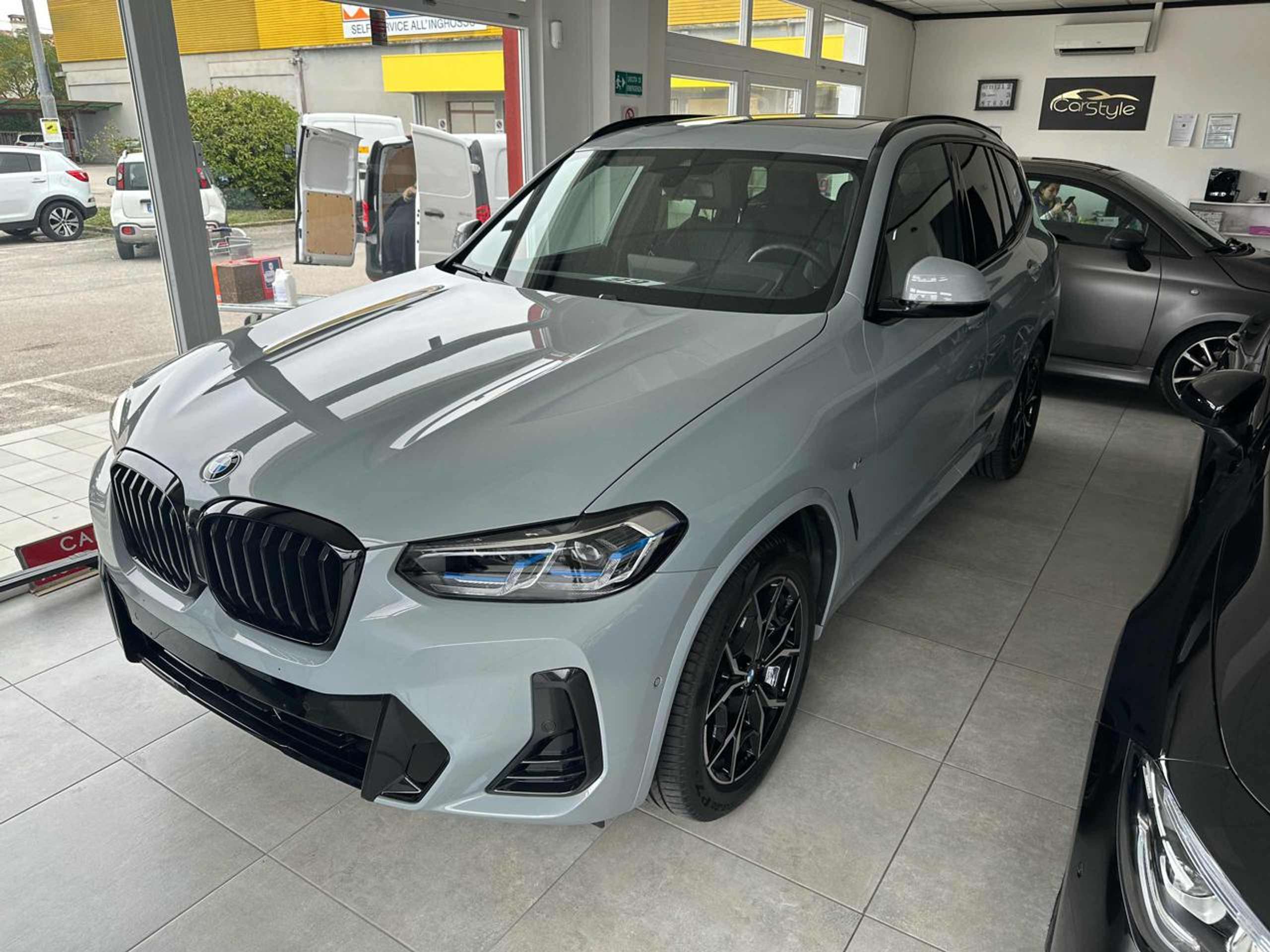 BMW - X3