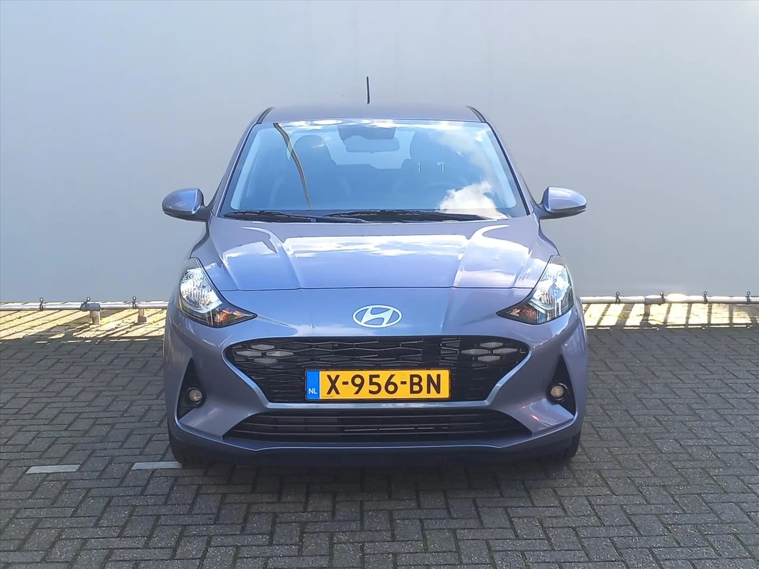 Hyundai - i10