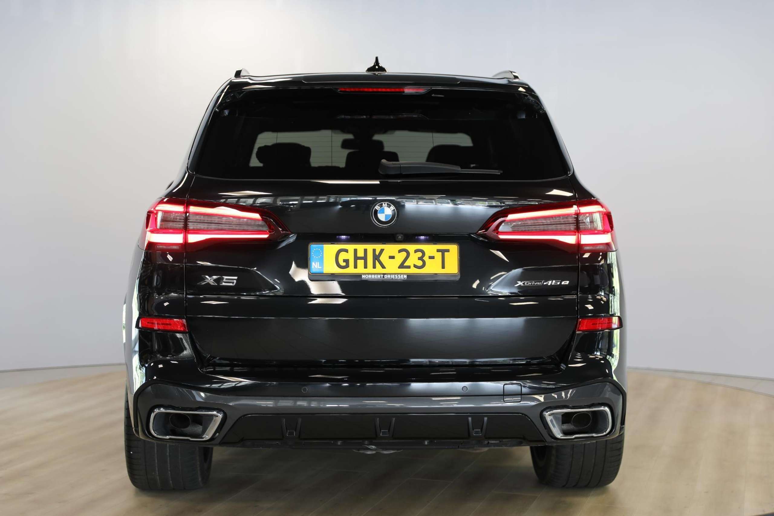 BMW - X5