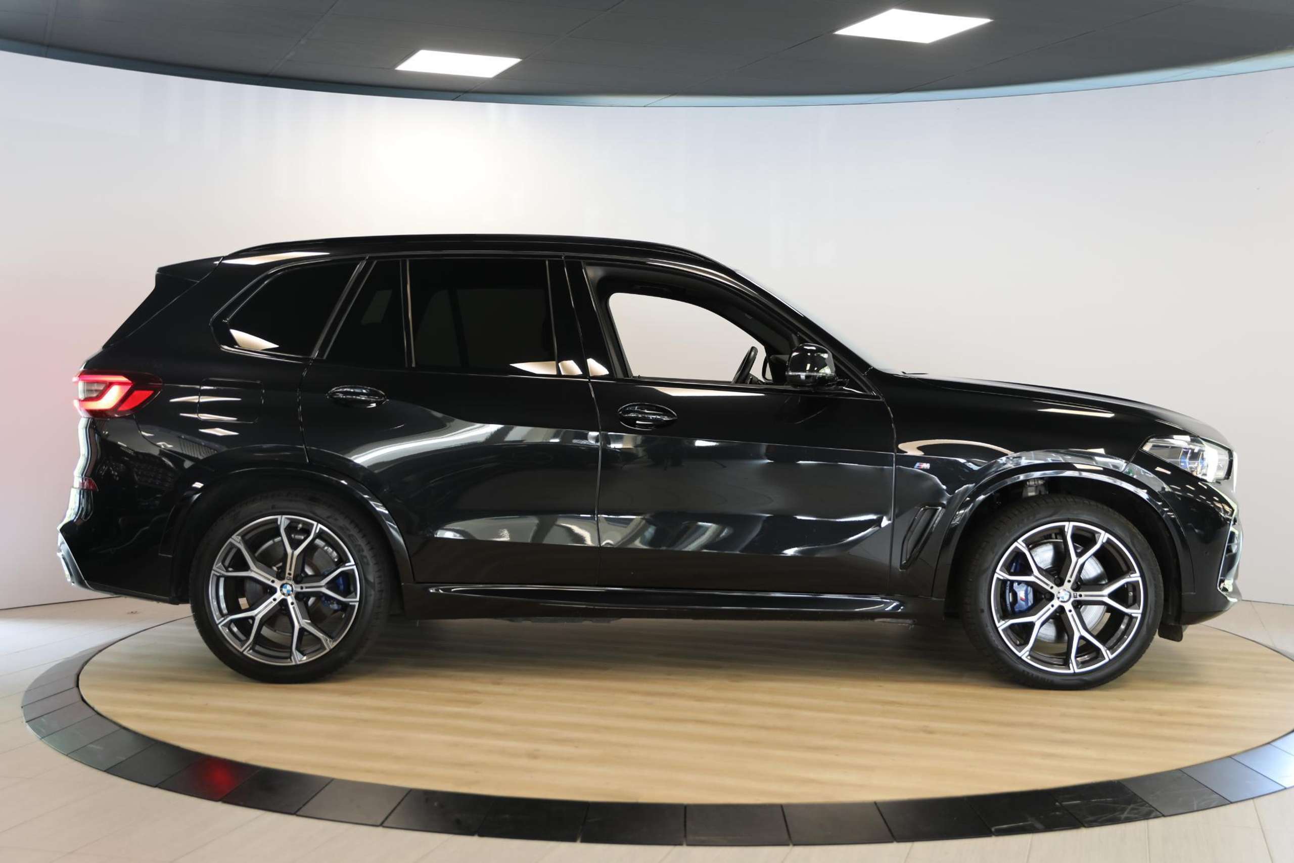 BMW - X5