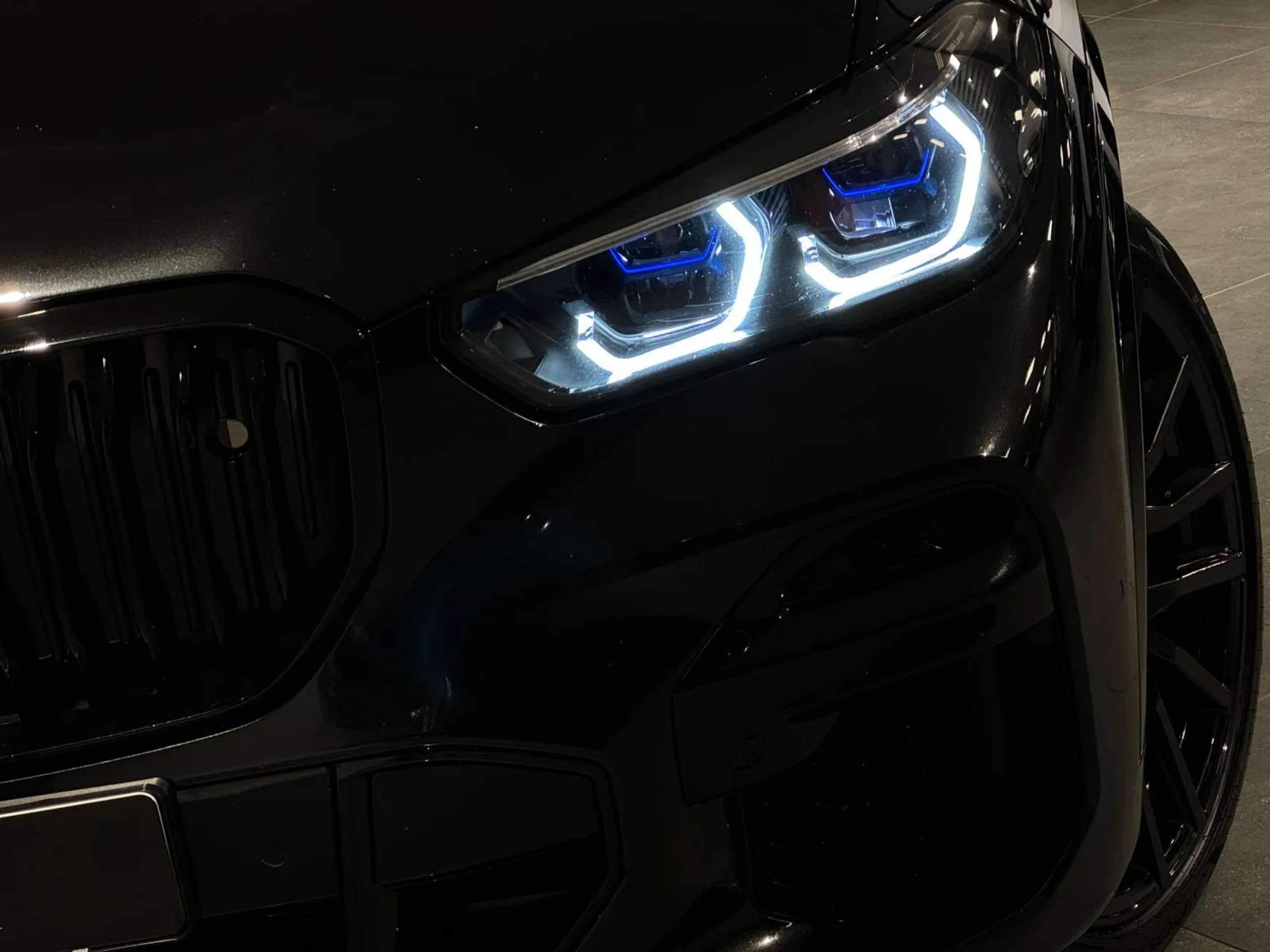 BMW - X5