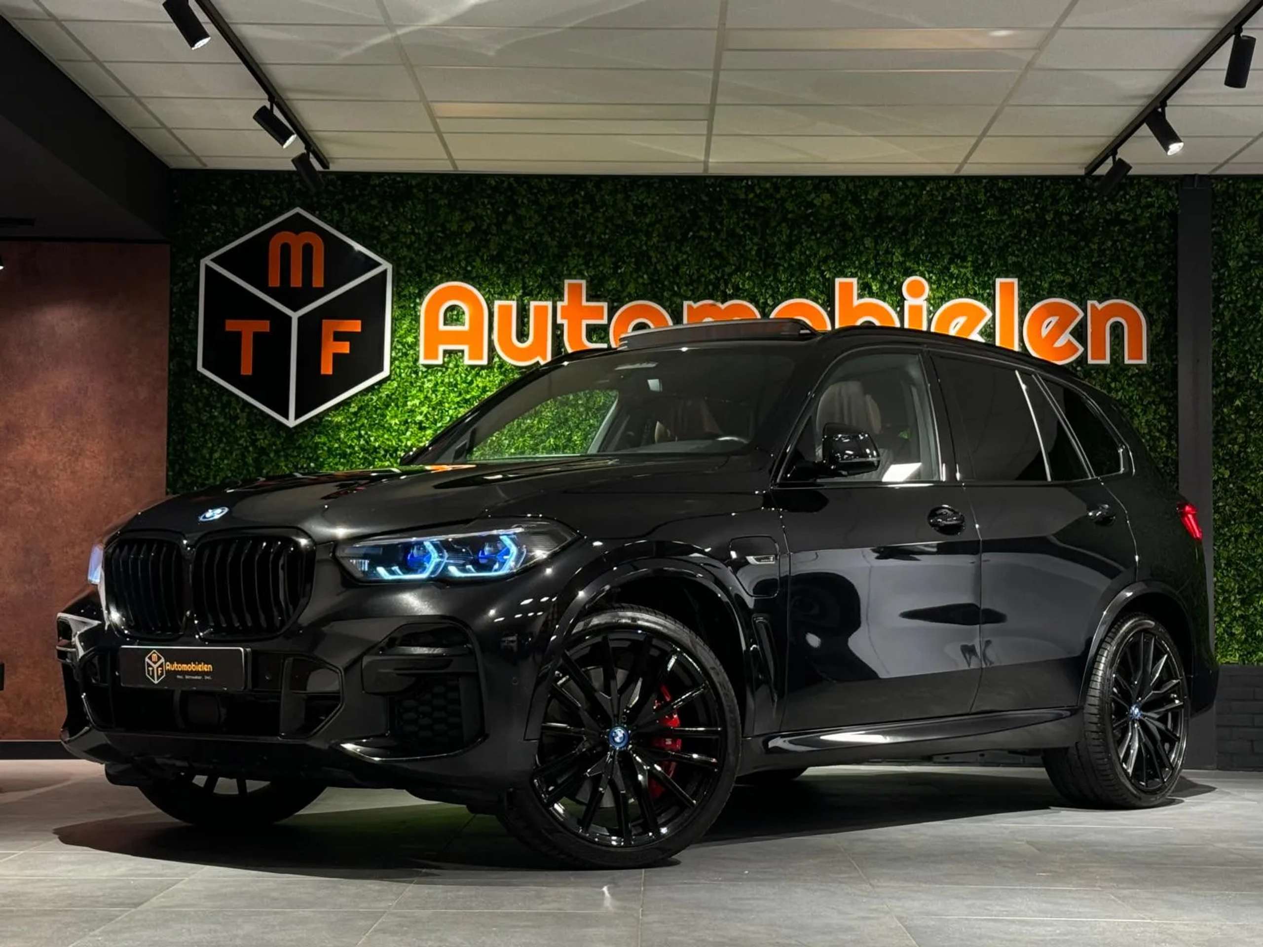 BMW - X5