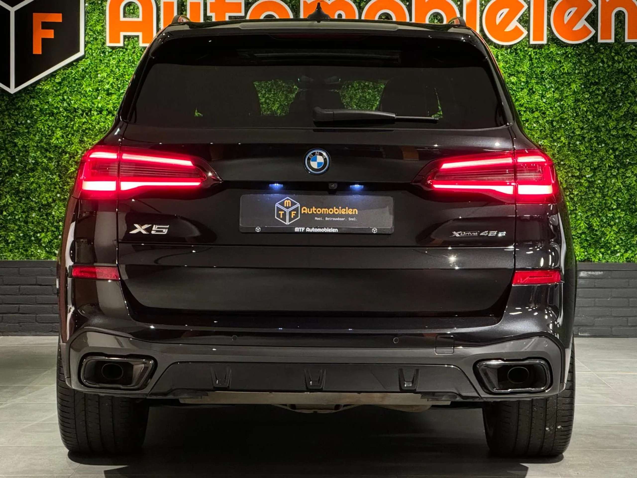 BMW - X5