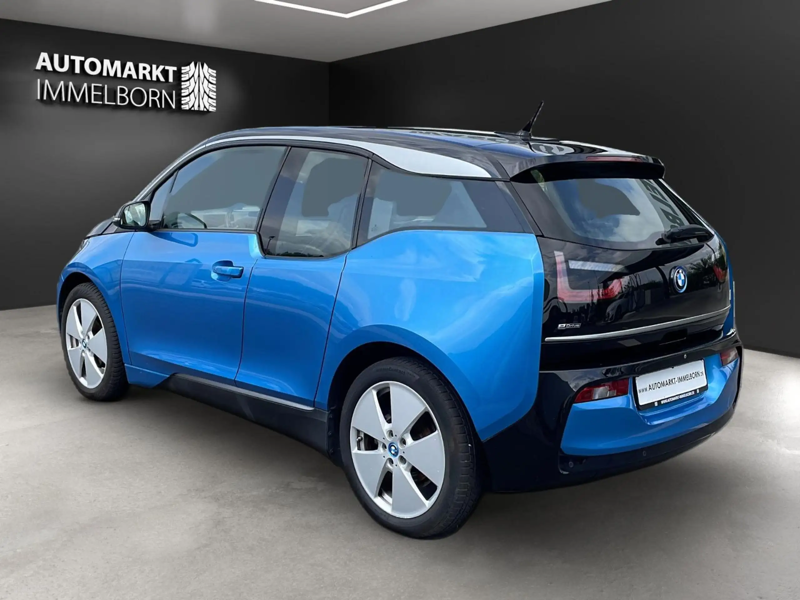 BMW - i3