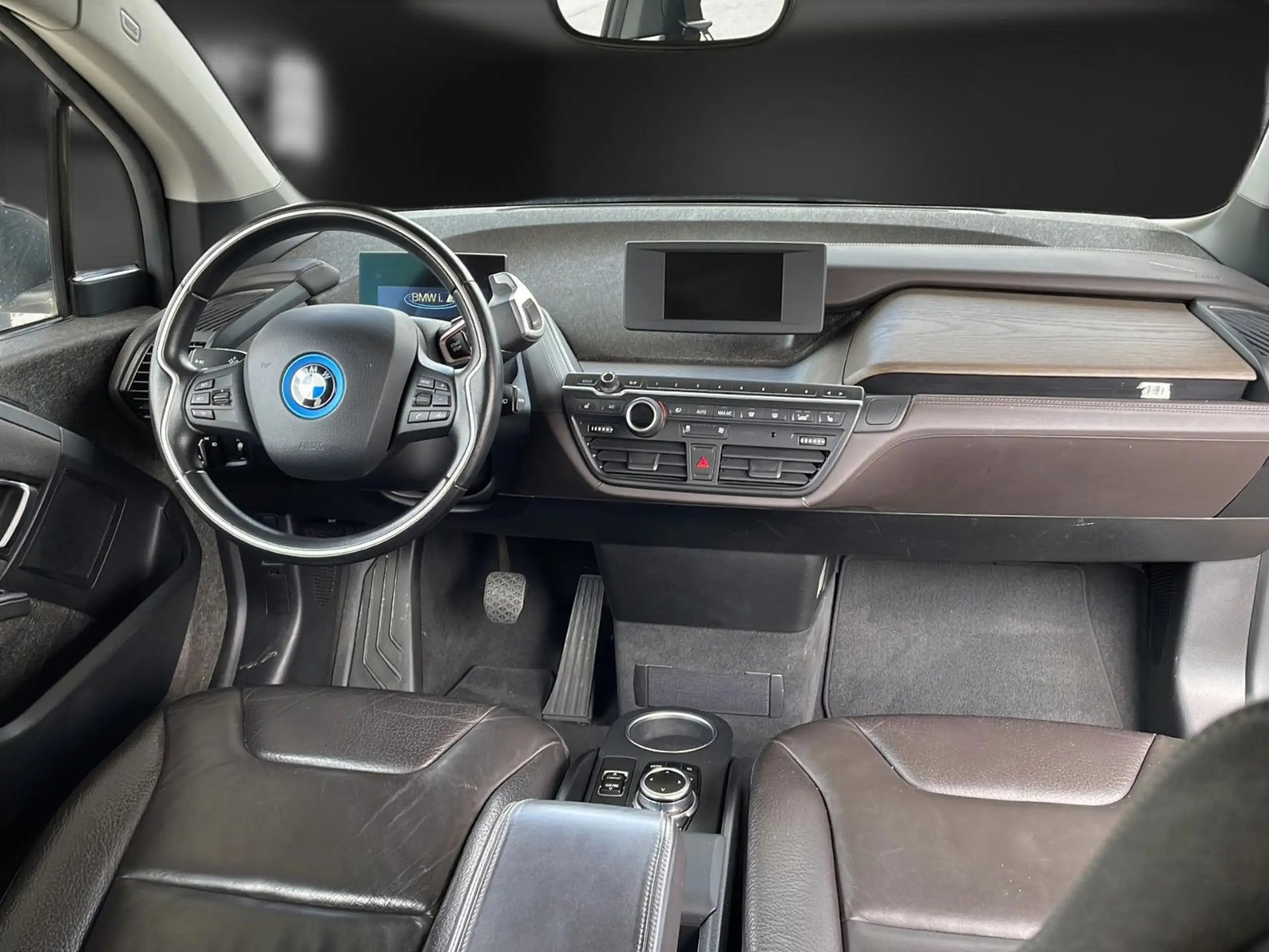 BMW - i3