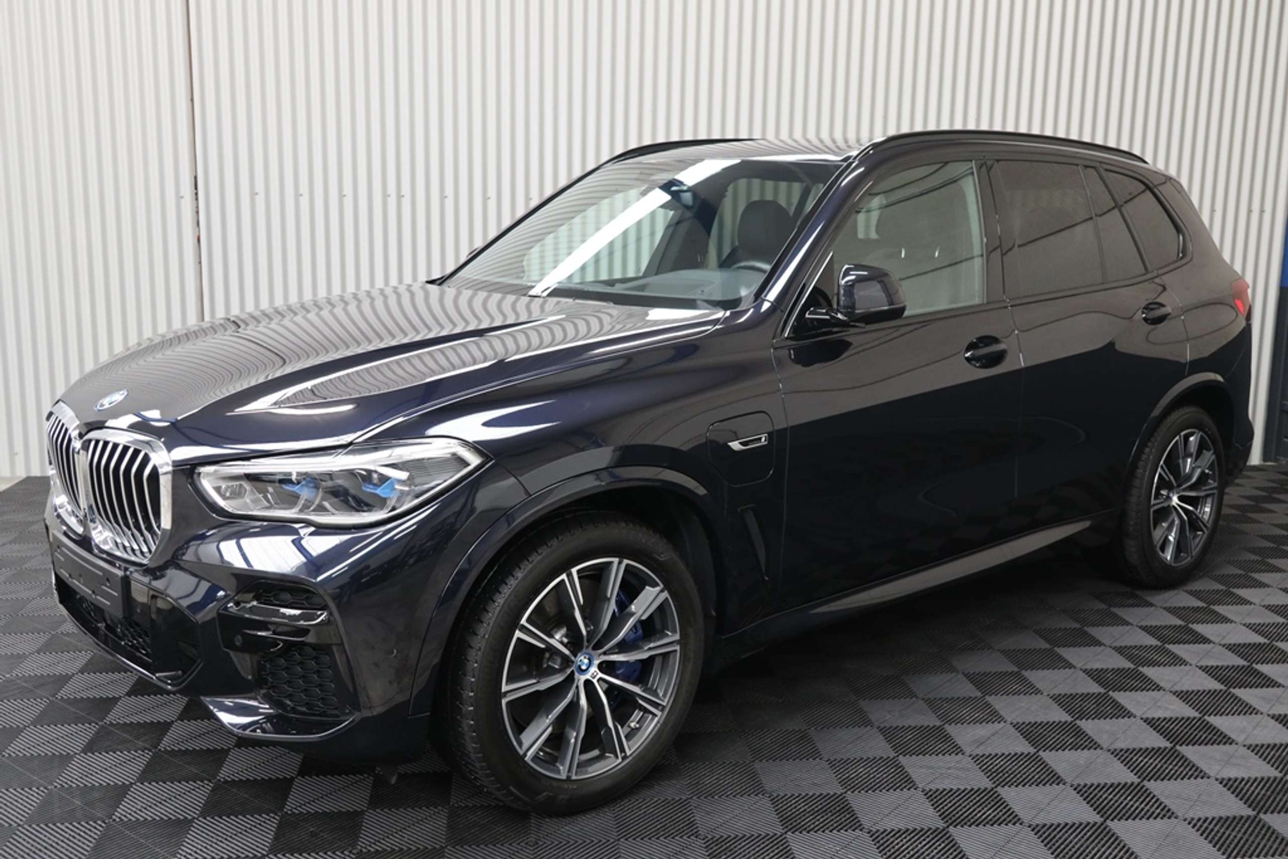 BMW - X5