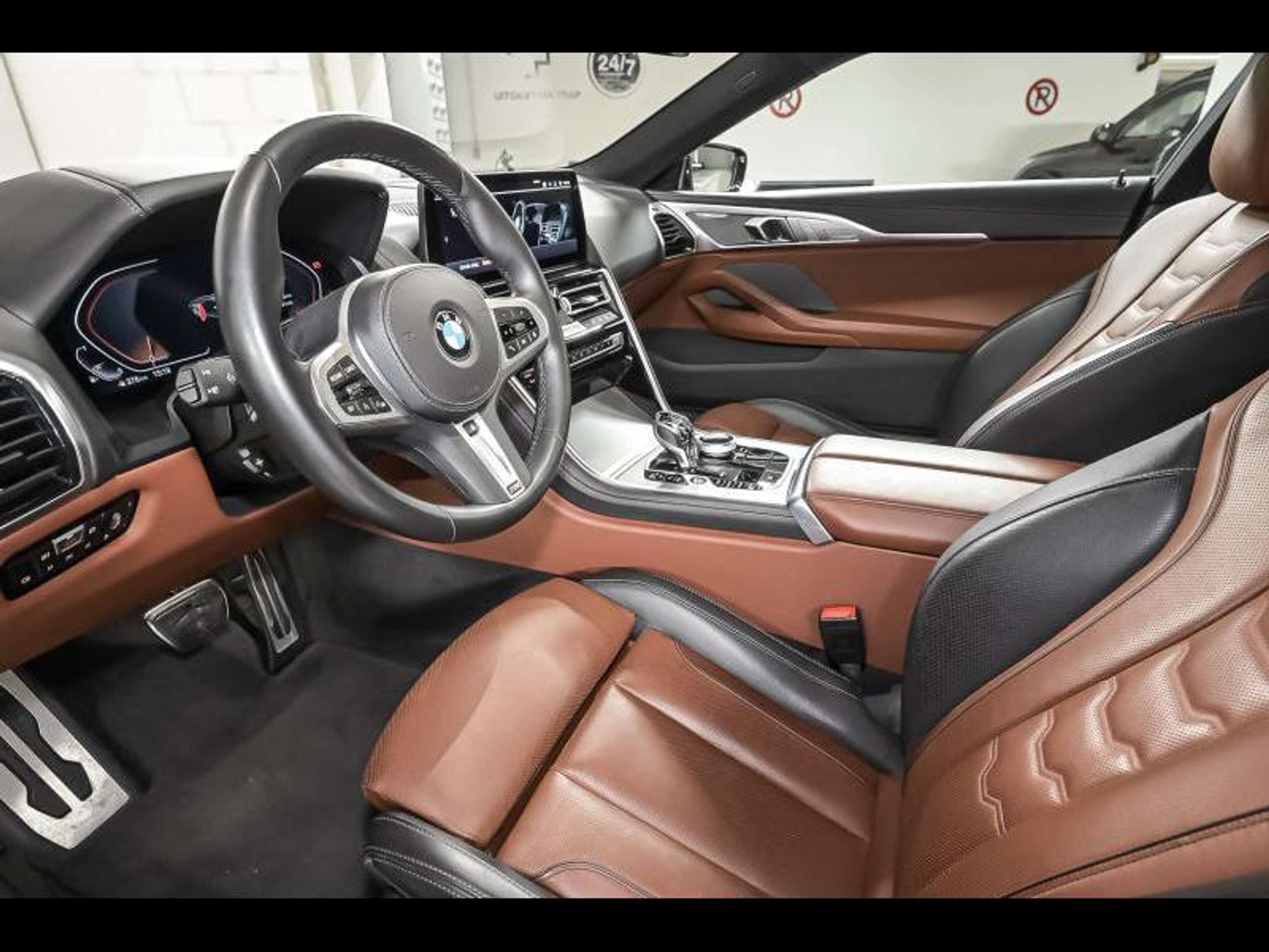 BMW - 840