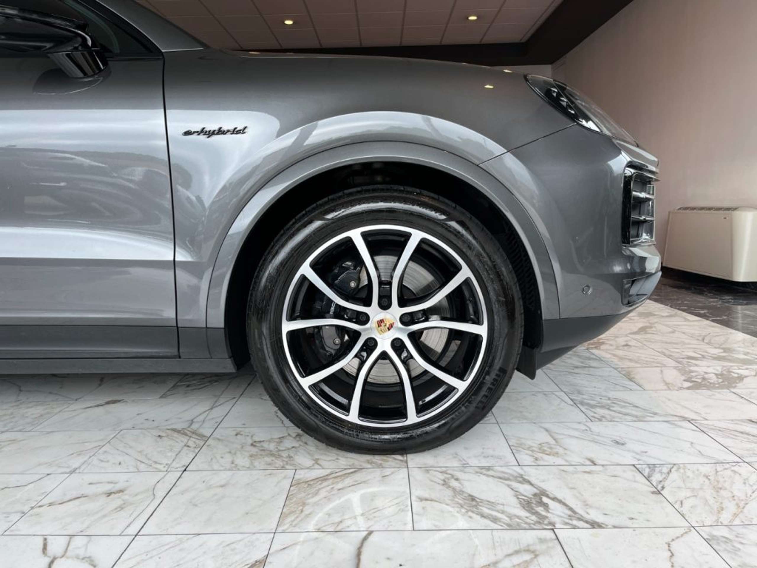 Porsche - Cayenne