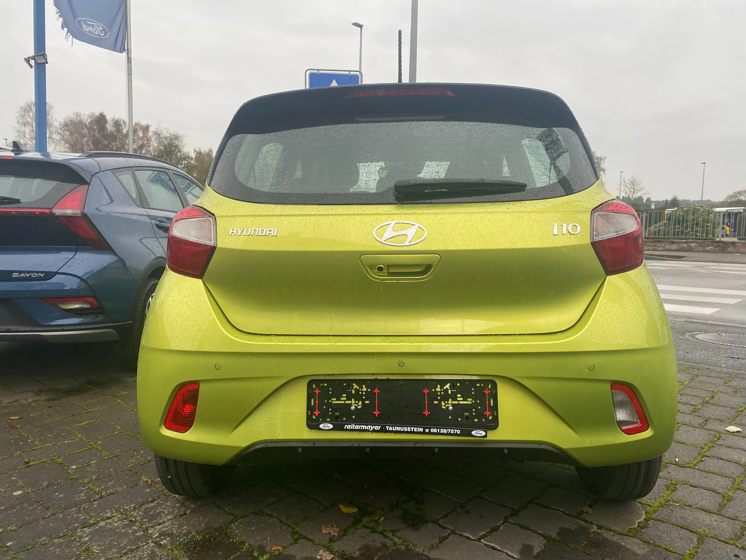 Hyundai - i10