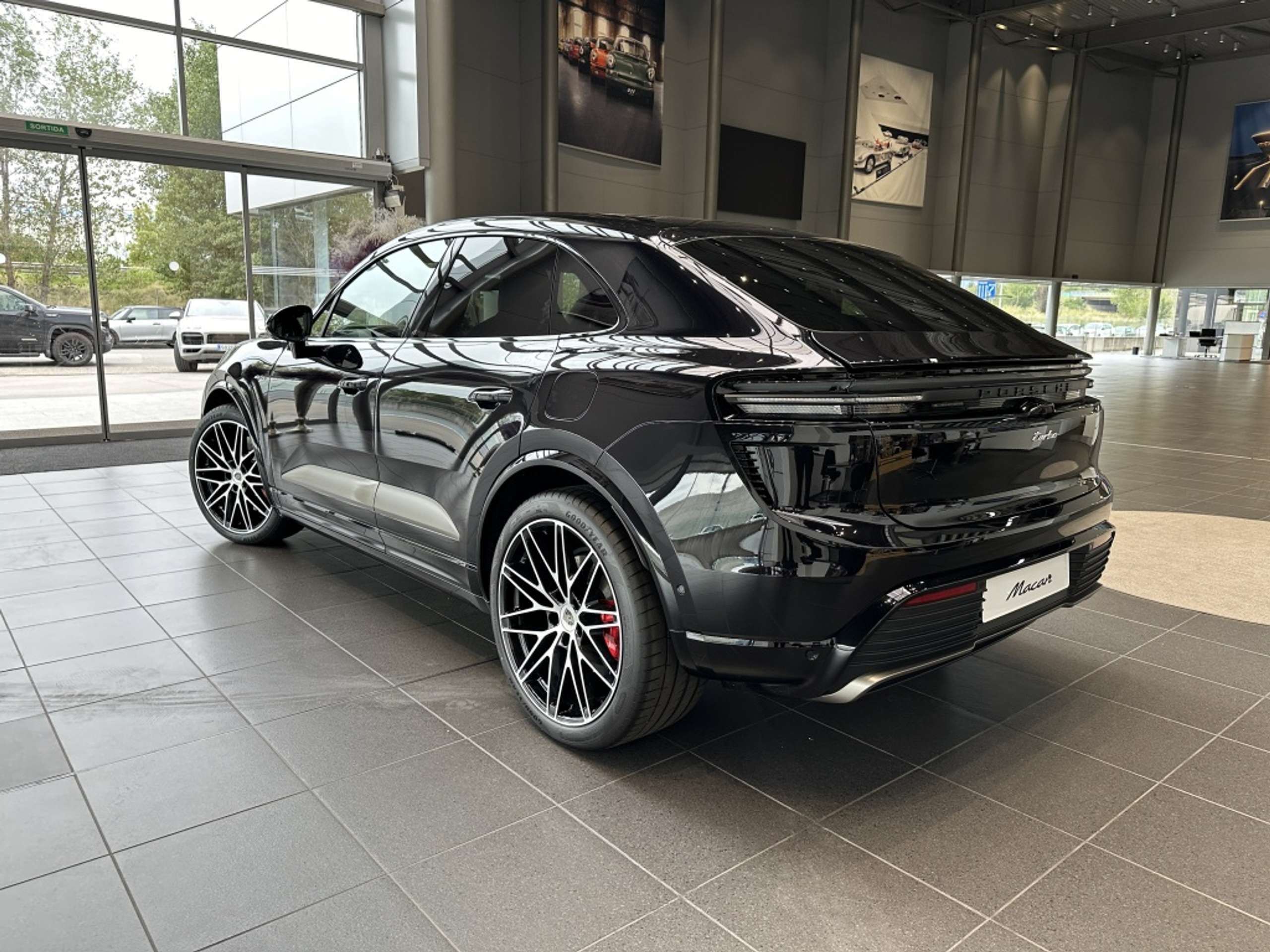 Porsche - Macan