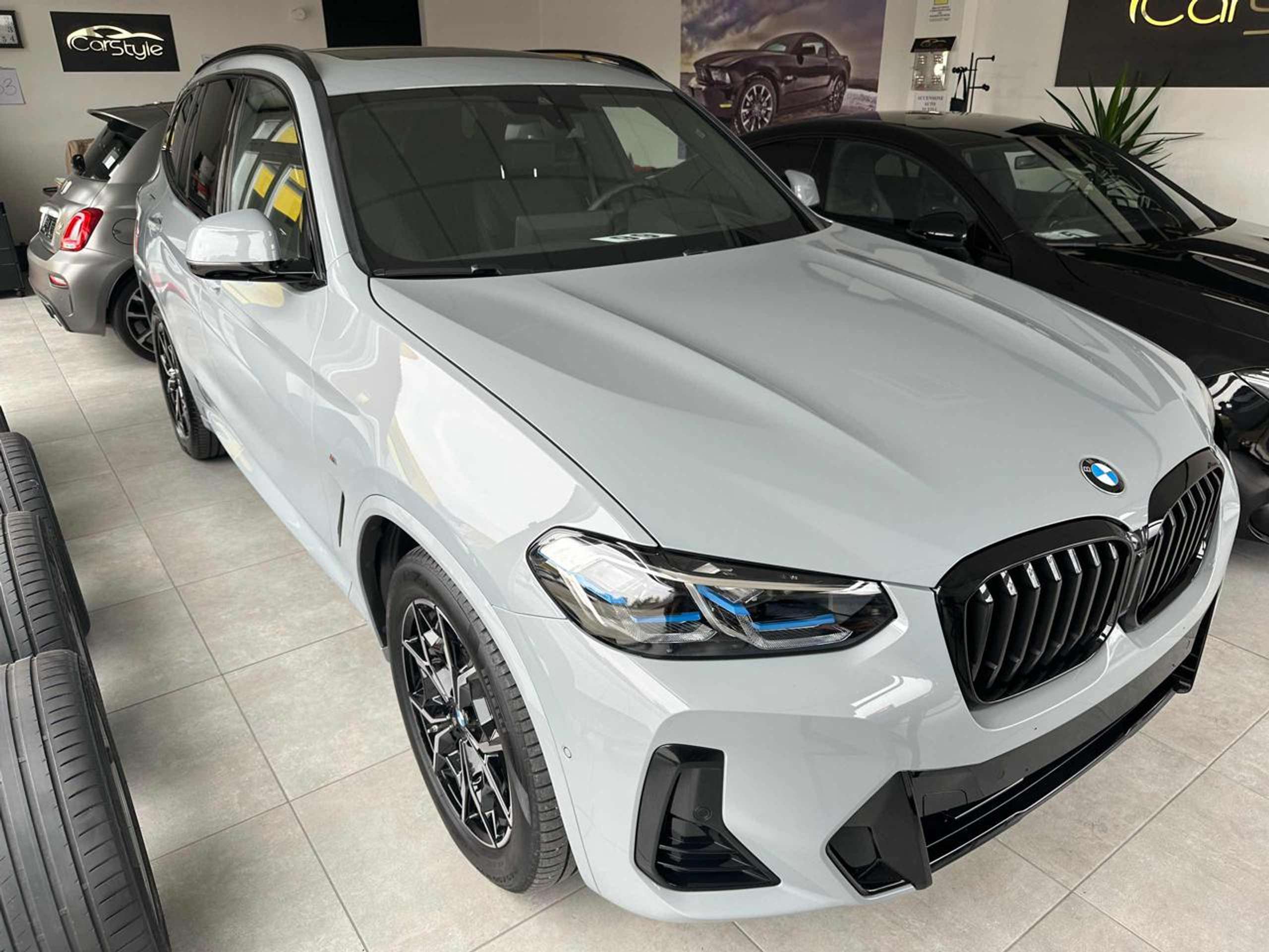 BMW - X3