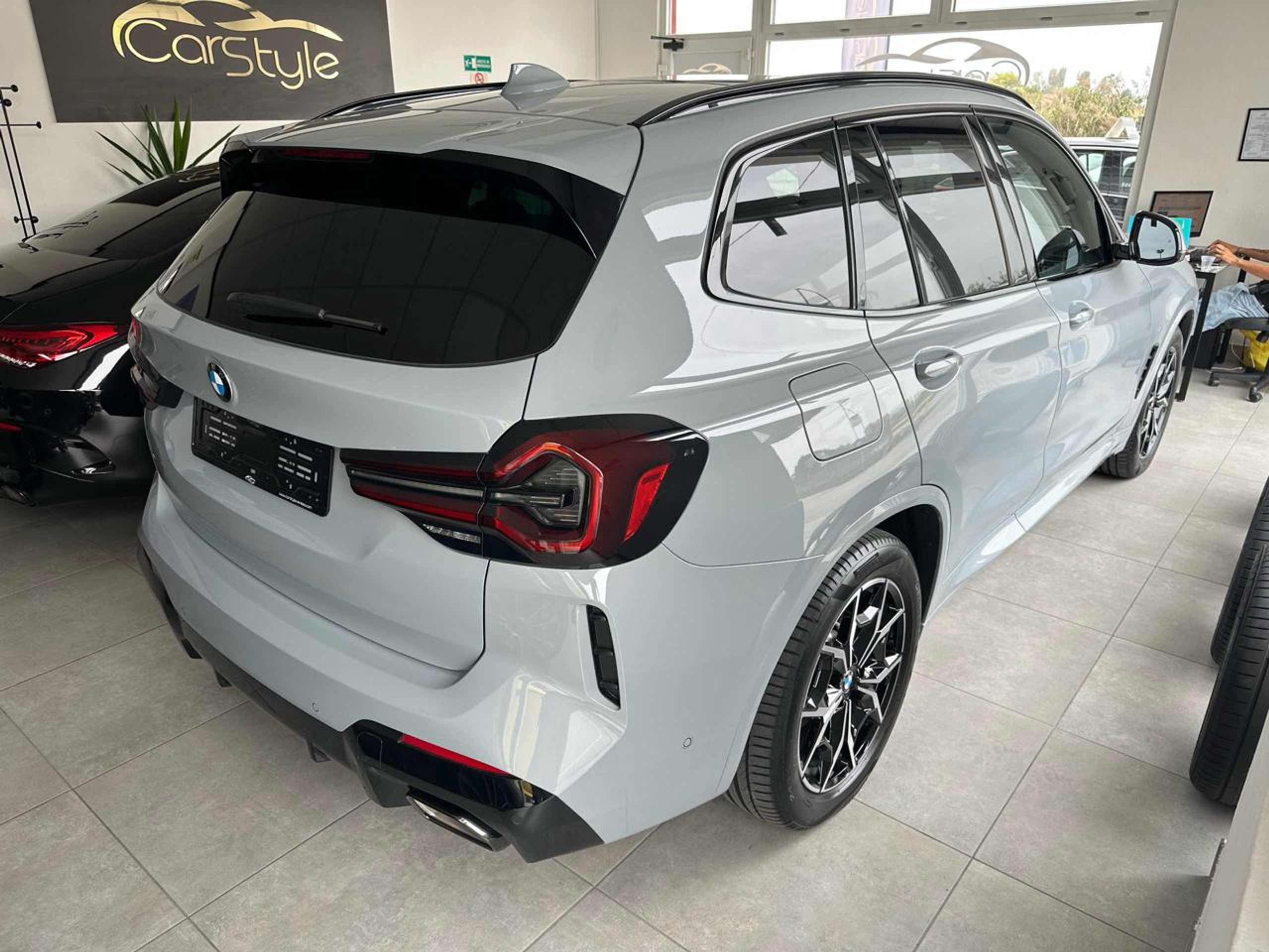 BMW - X3