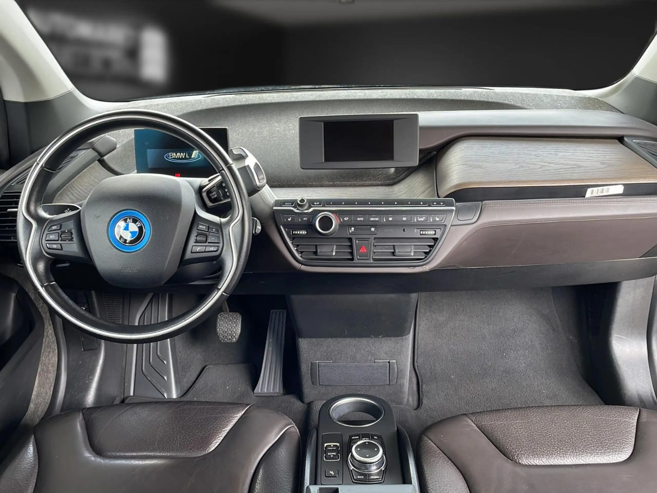 BMW - i3