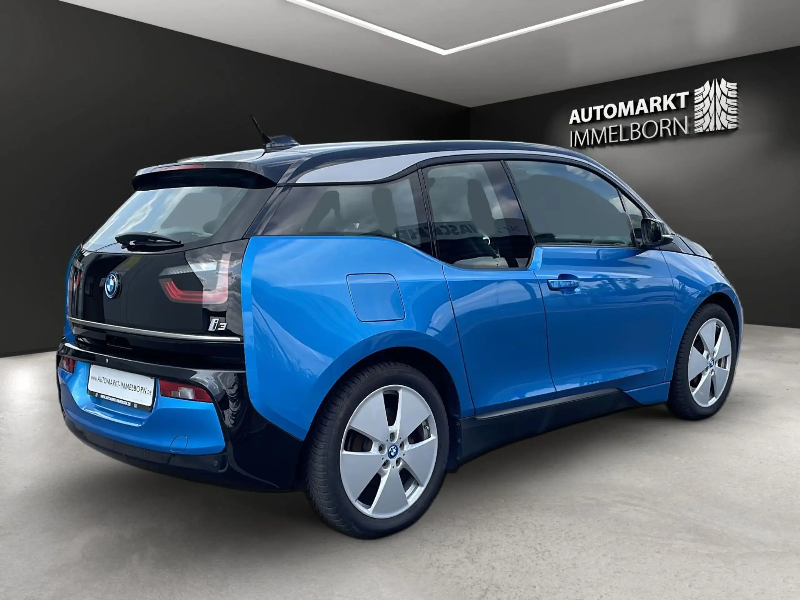 BMW - i3