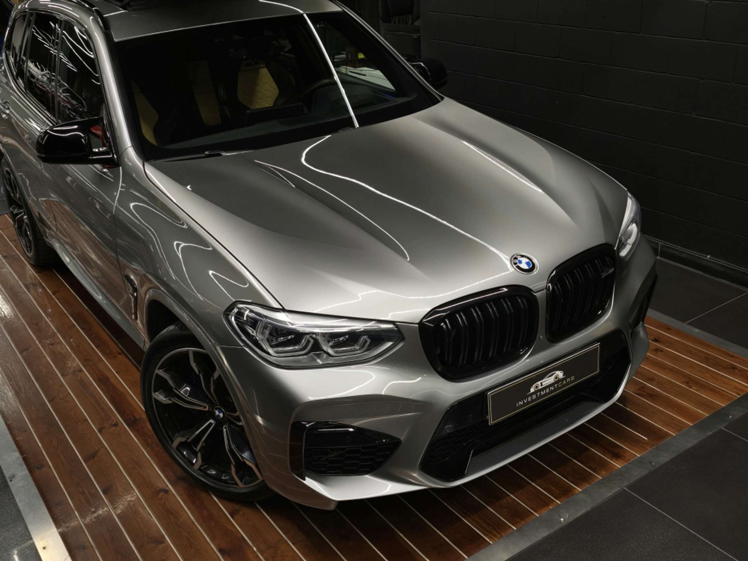 BMW - X3 M