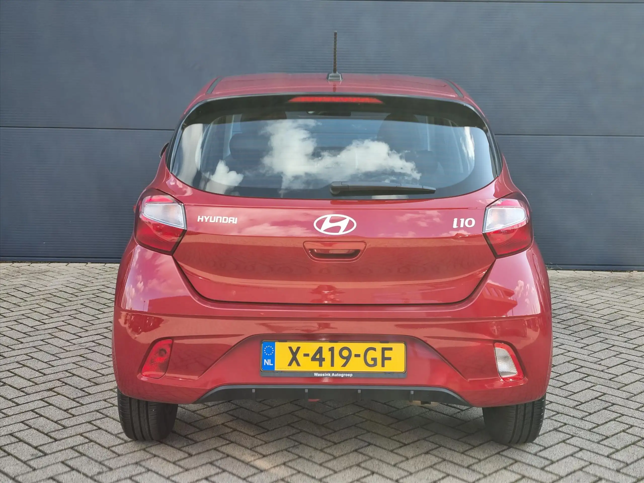 Hyundai - i10