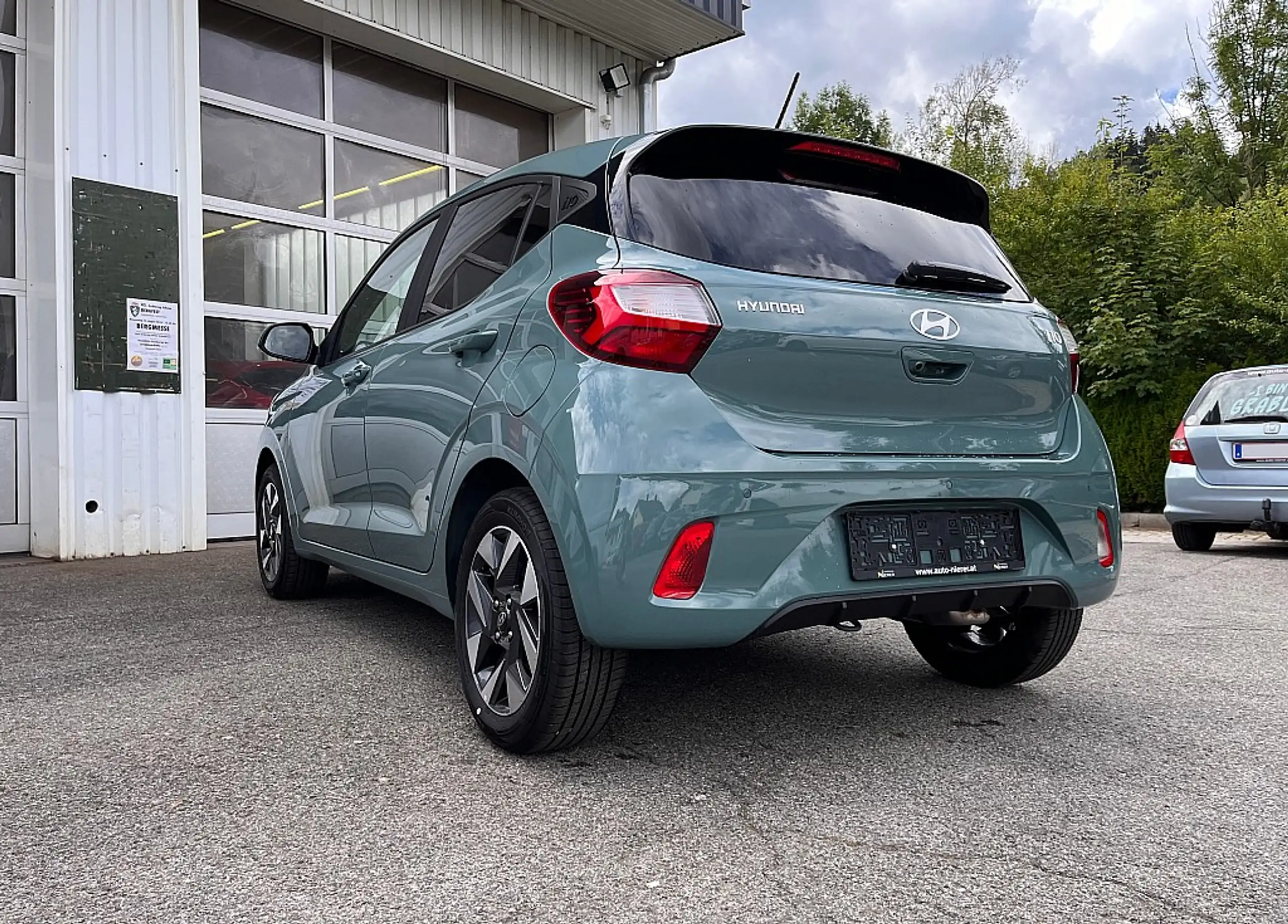 Hyundai - i10