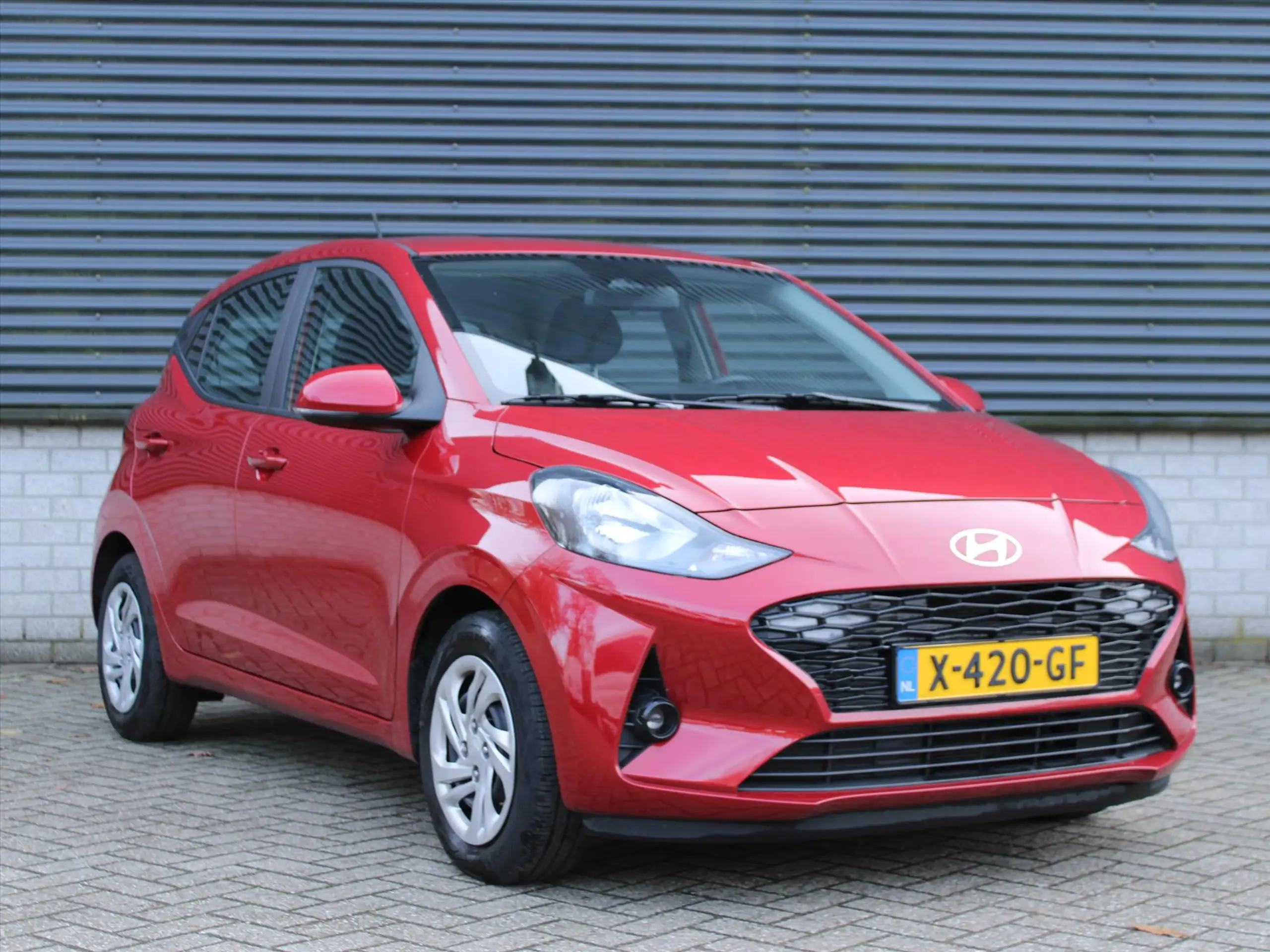 Hyundai - i10