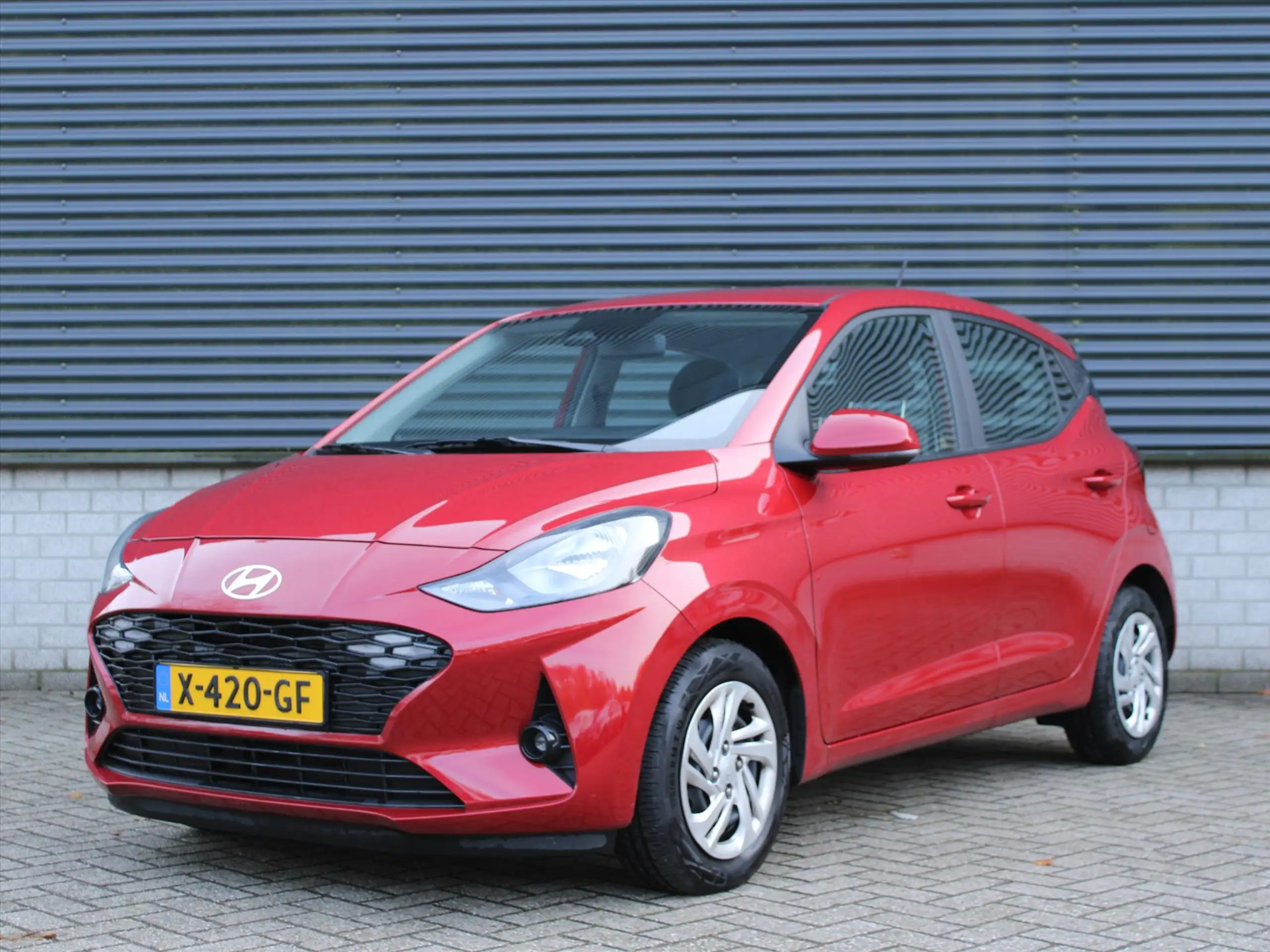 Hyundai - i10