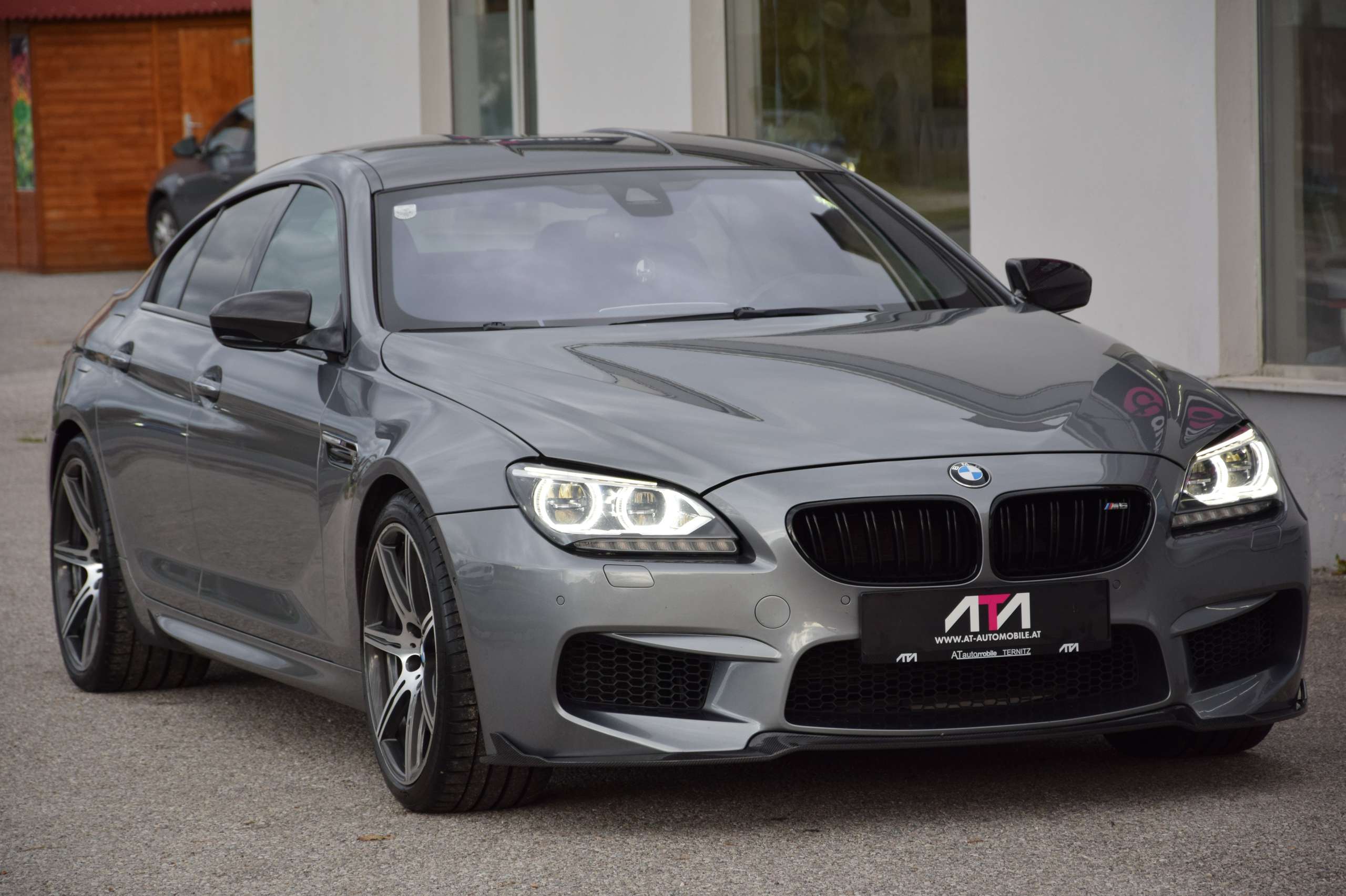 BMW - M6