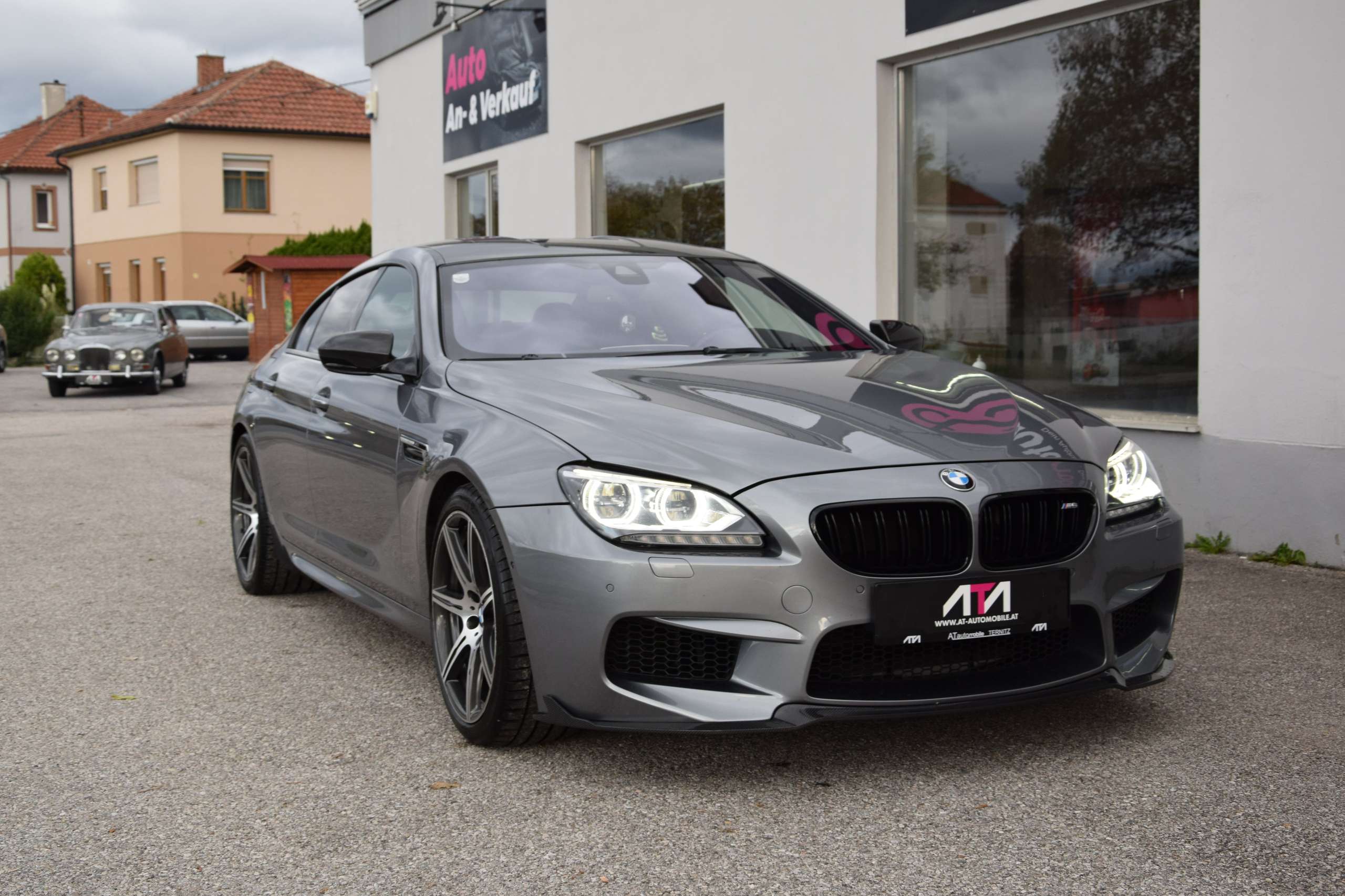 BMW - M6