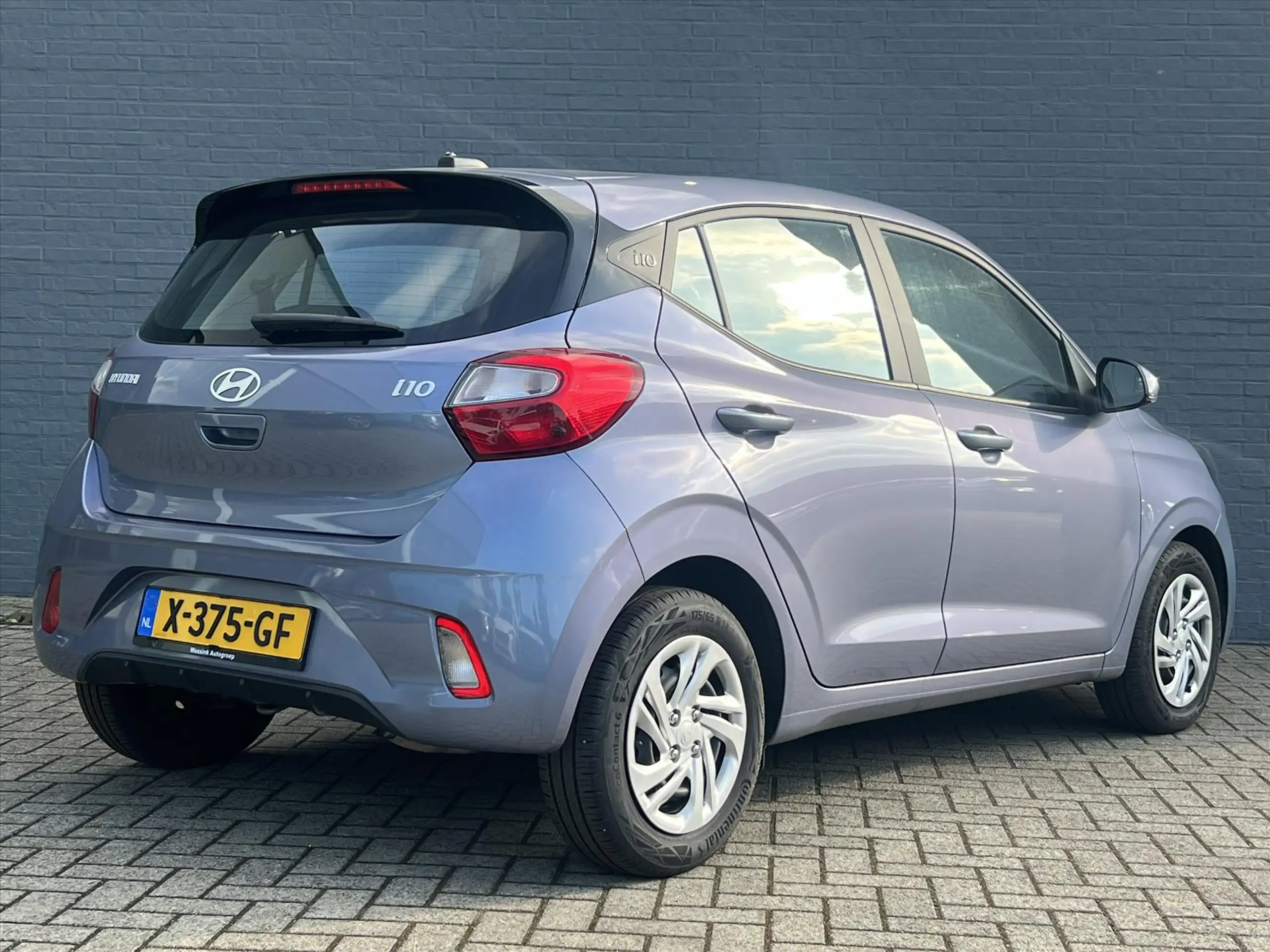 Hyundai - i10