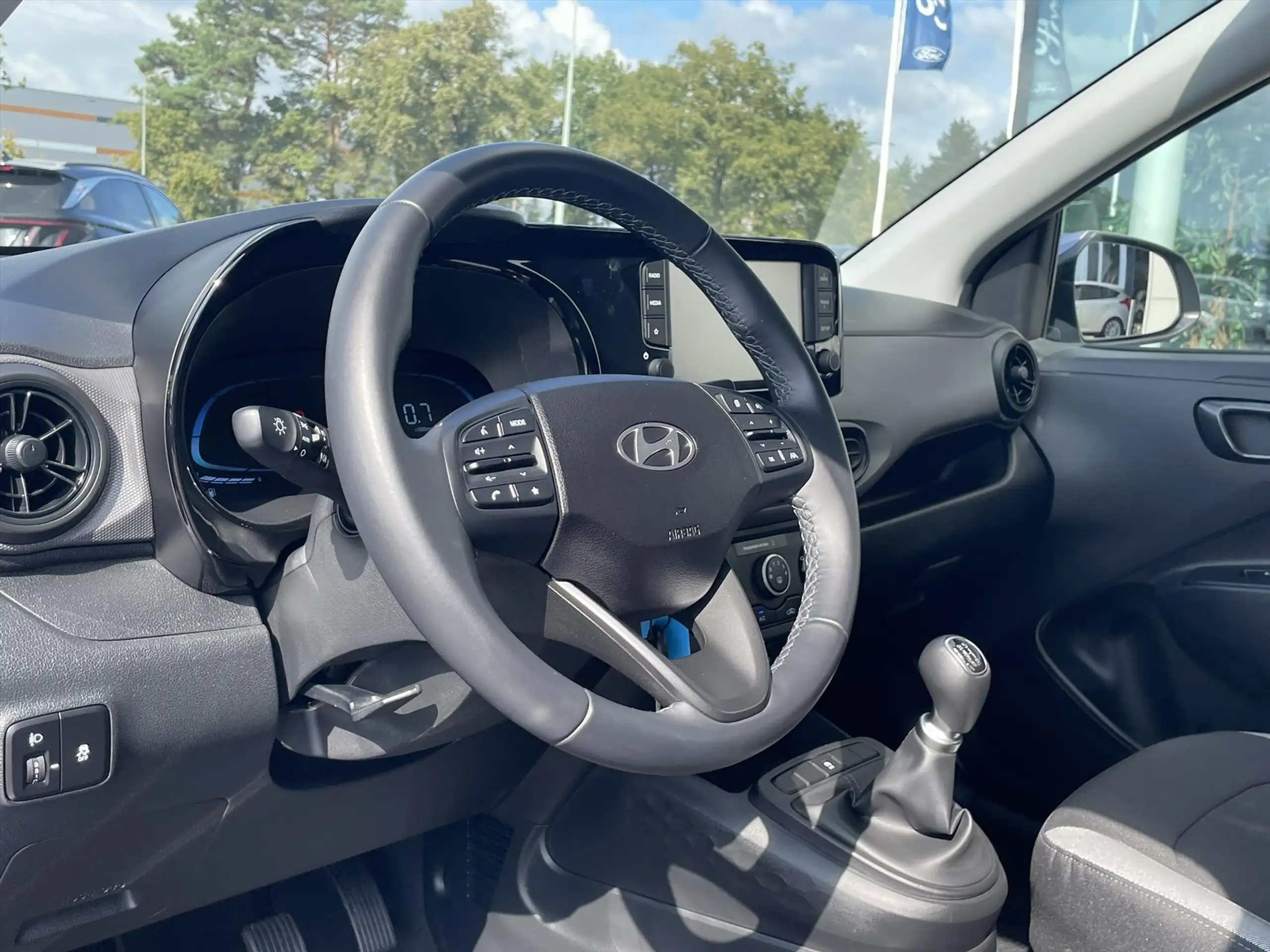 Hyundai - i10