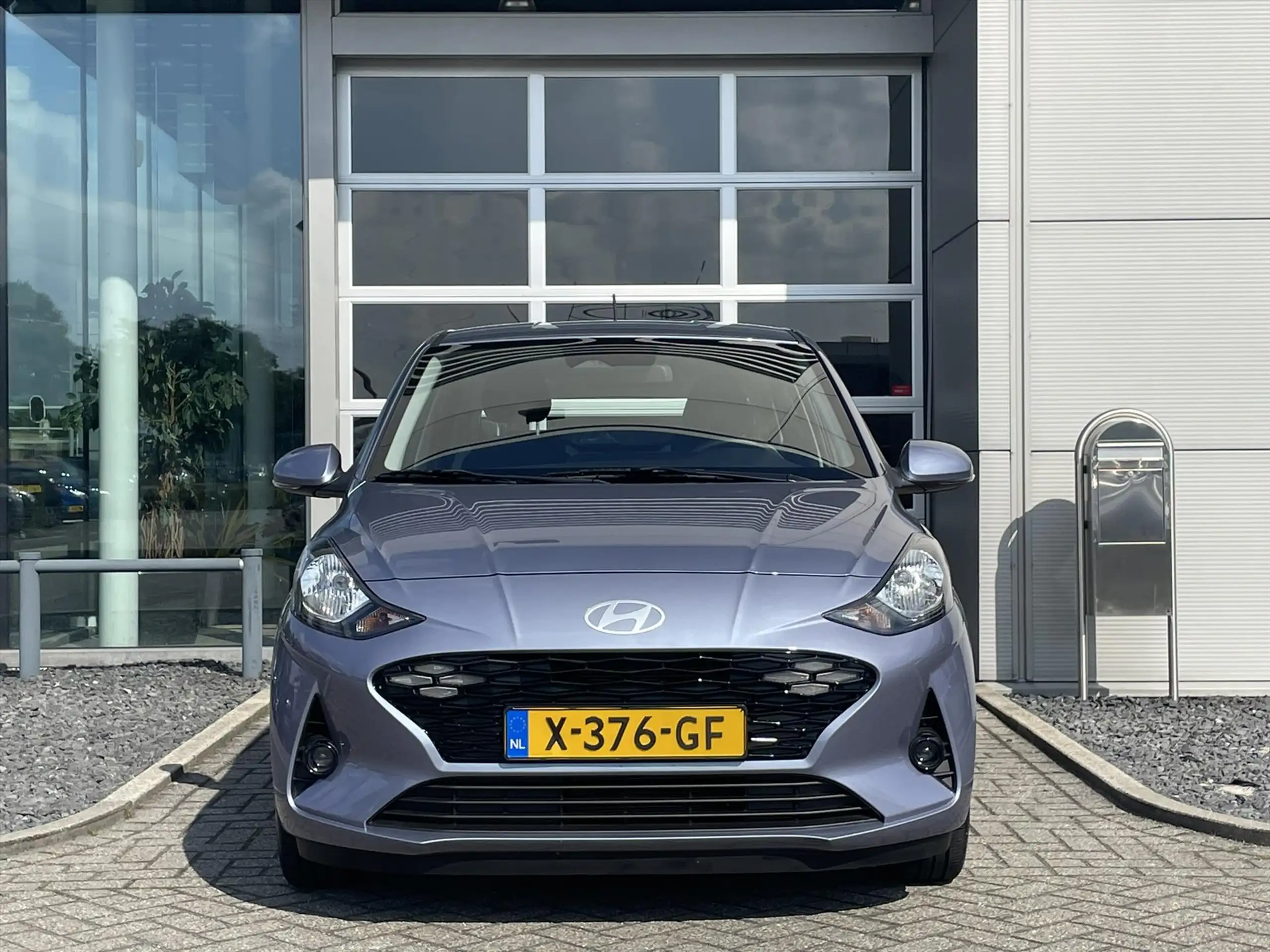 Hyundai - i10