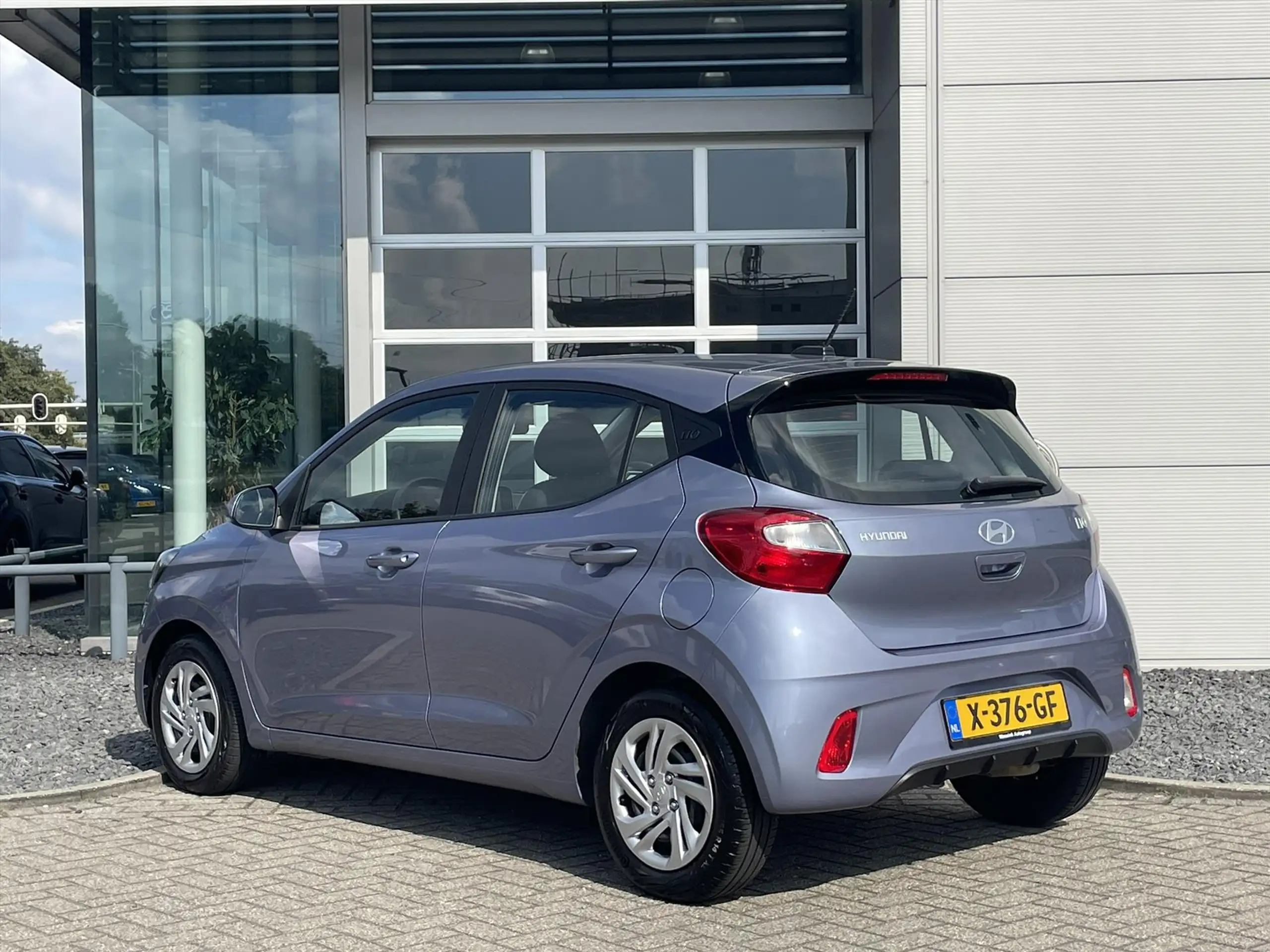 Hyundai - i10