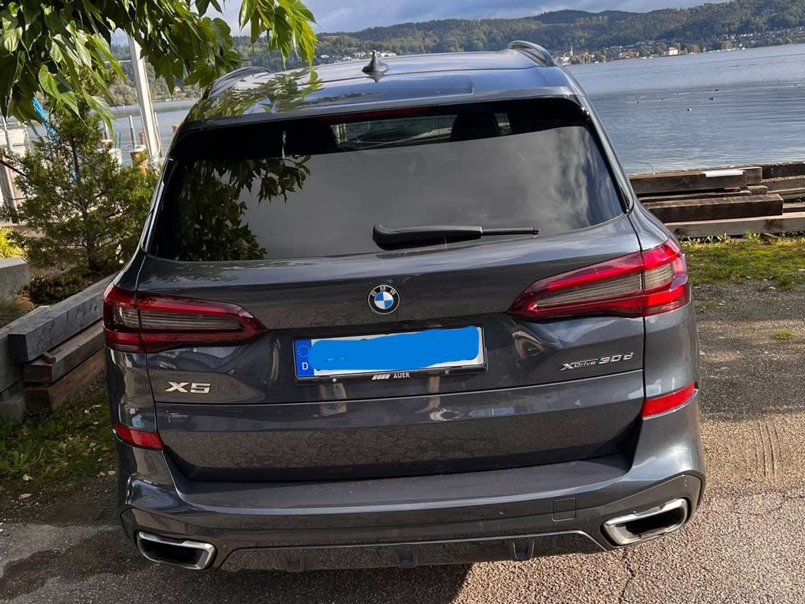 BMW - X5